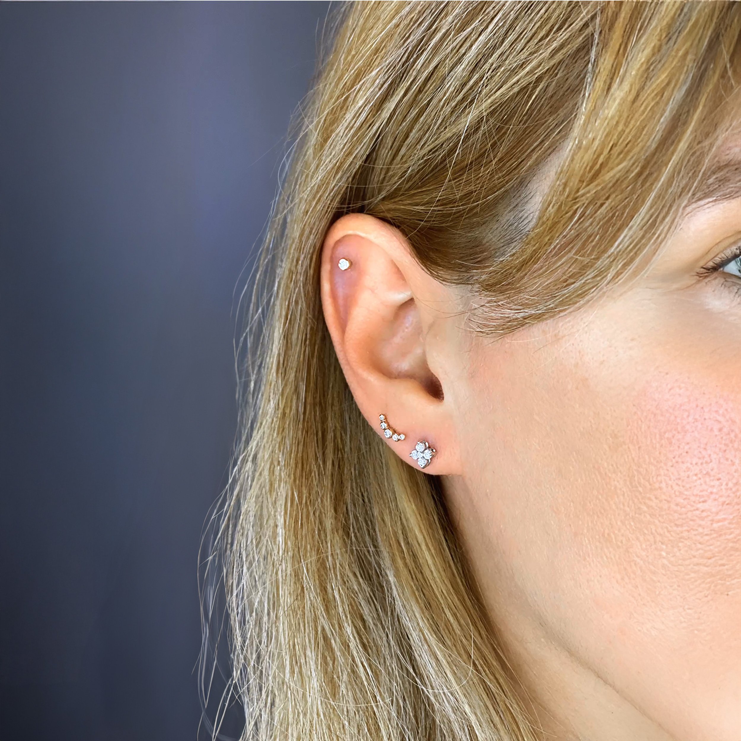 14 Ayar Altın Pırlantalı Flat Back Piercing Küpe