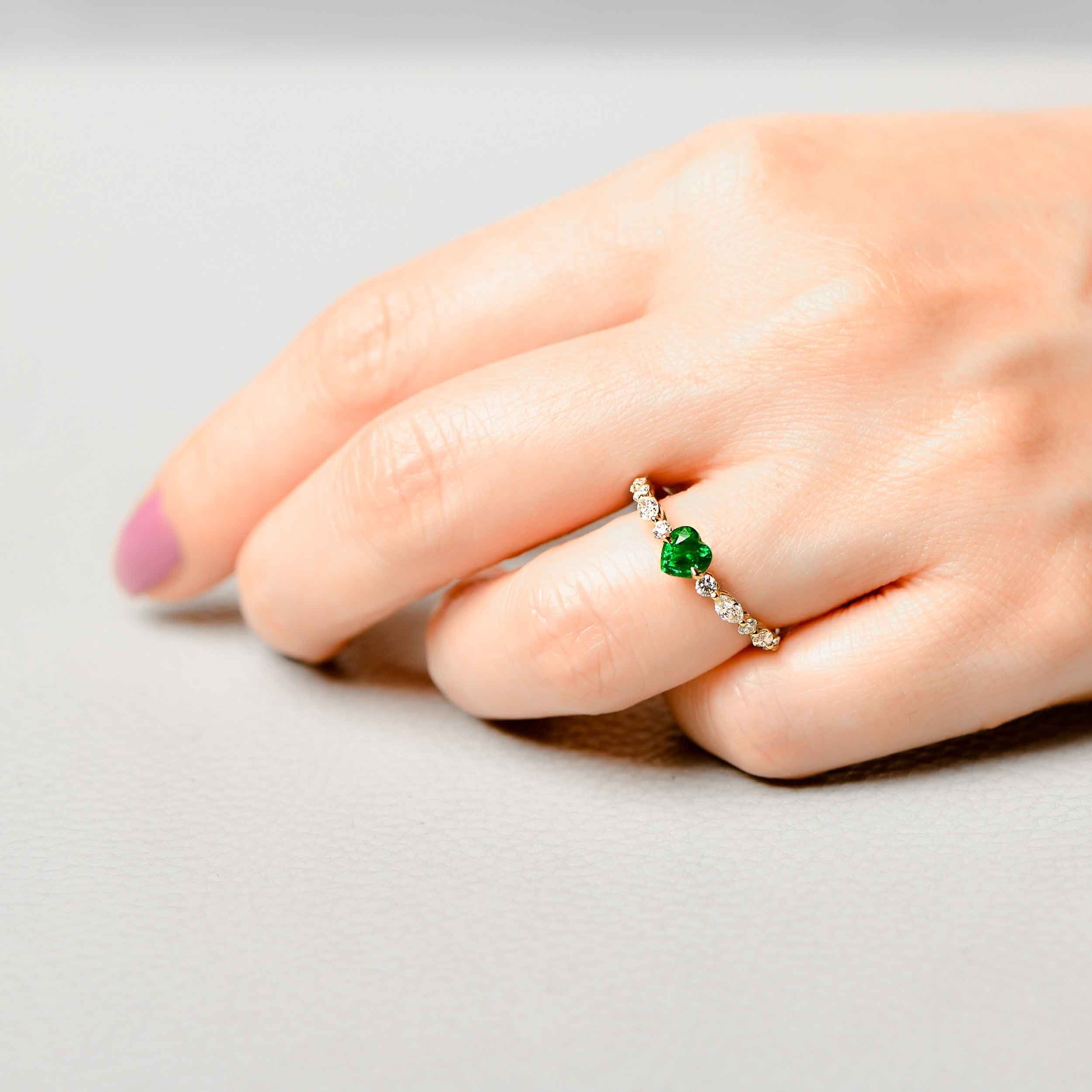 Heart Emerald Ring