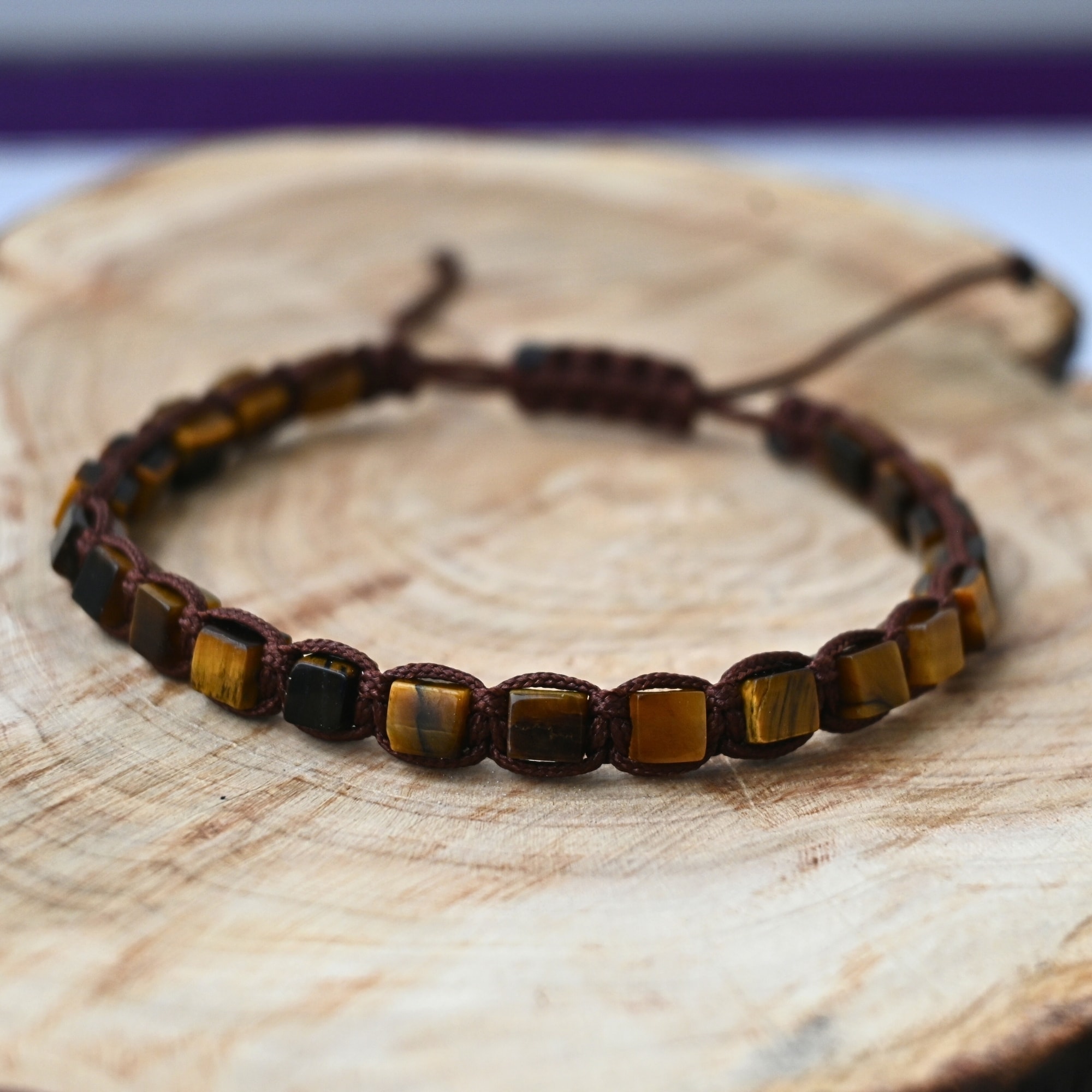 Kaplangözü Küp Kesim Doğal Taş Makrome Örgü Bileklik