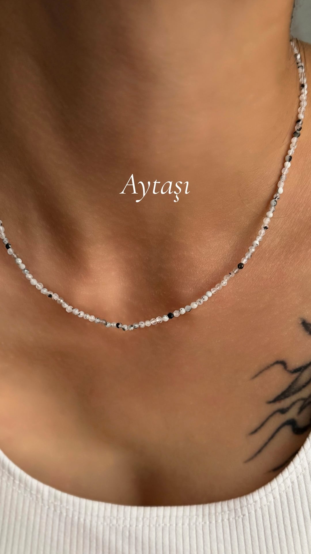 Doğal Aytaşı Kolye – Işığın Zarafeti