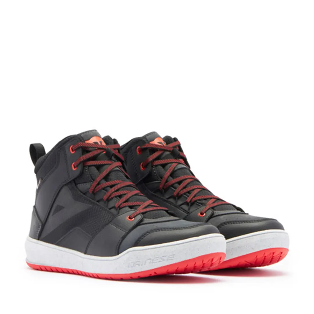 DAINESE AYAKKABI/ SUBURB D-WP SHOES BLACK/WHİTE/RED