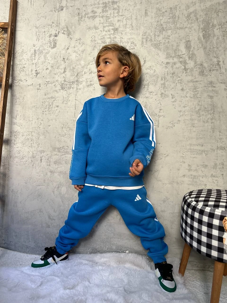 Mavi Marka Baskılı Takım