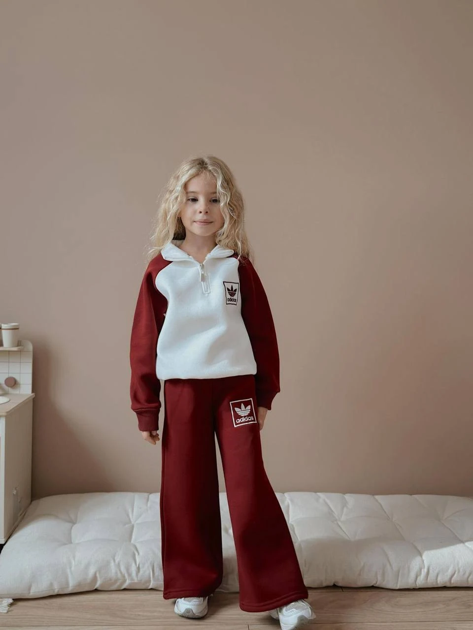 Bordo Detaylı Marka İşlemeli Takım