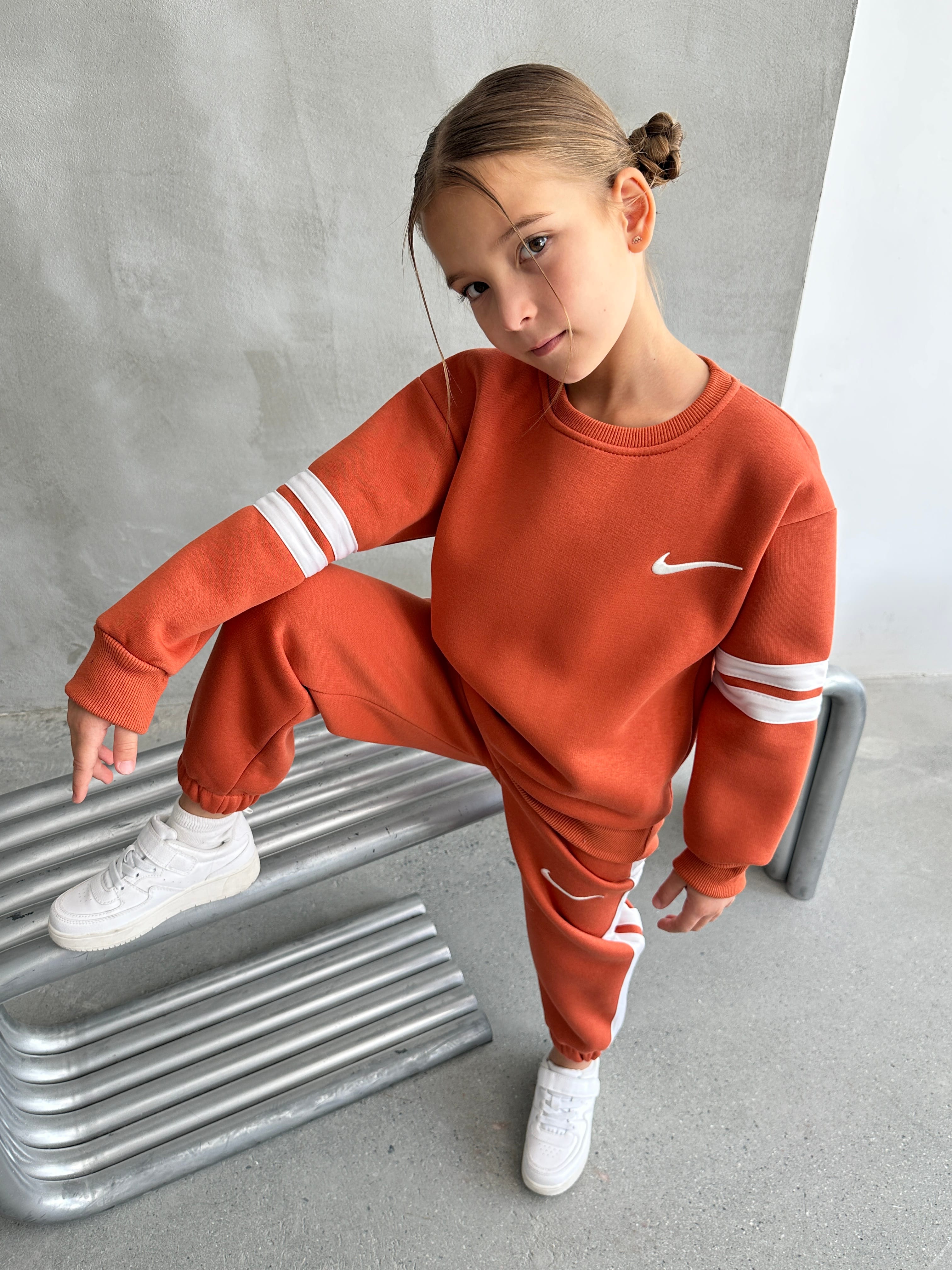 Turuncu Renkli Unisex Garson Boy Marka Takım