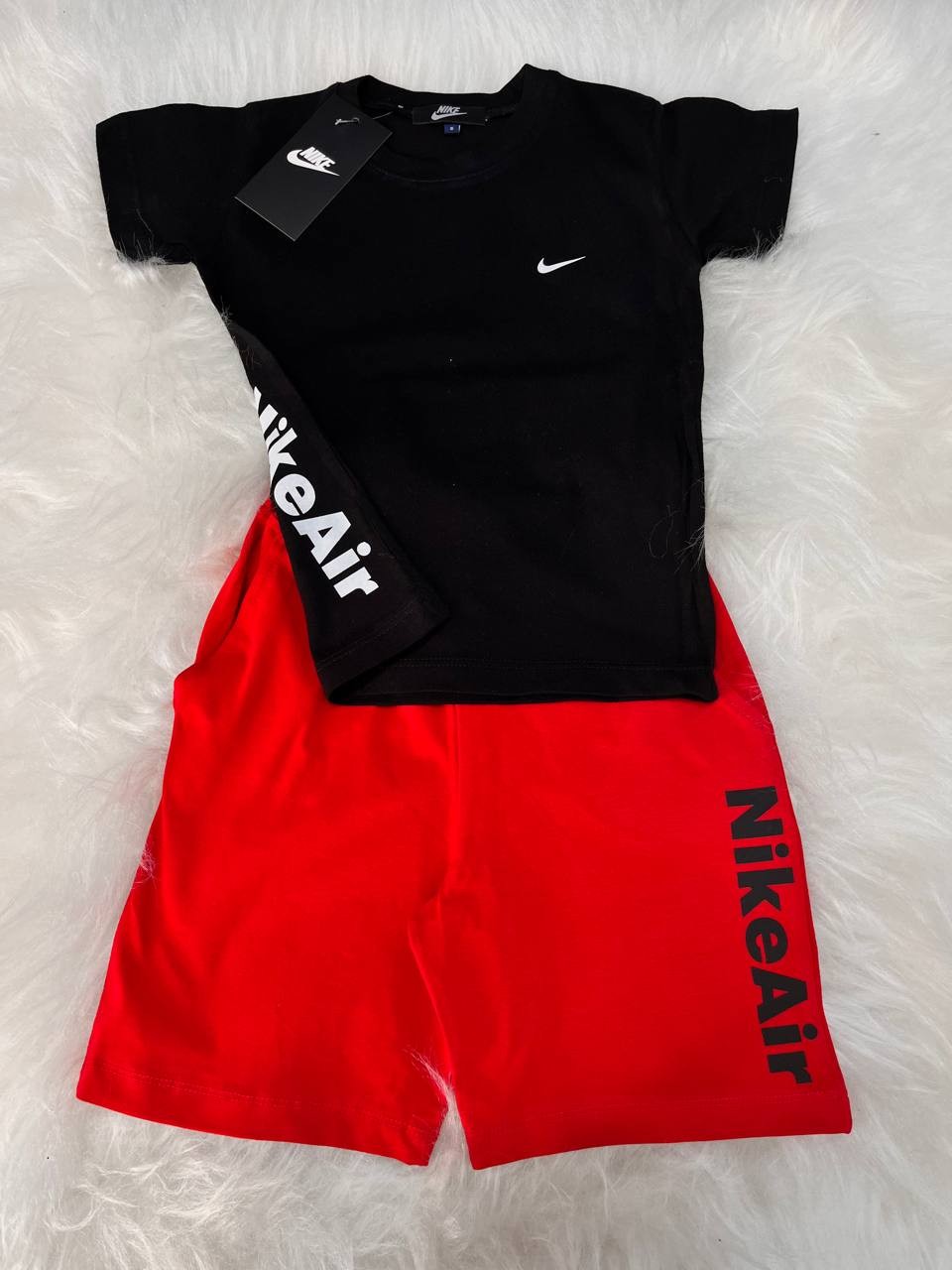Kırmızı Siyah Nike Baskılı Takım
