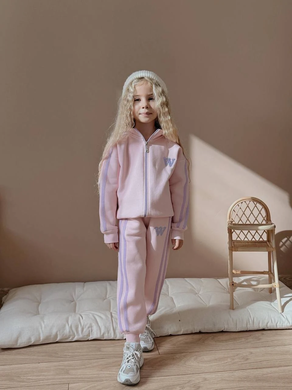 Wiki Model Pembe Takım