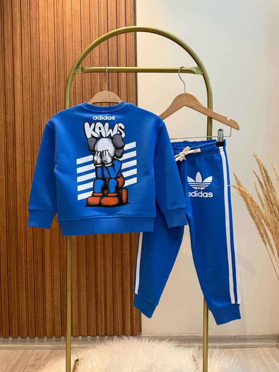 Mavi Kaws Baskılı Takım
