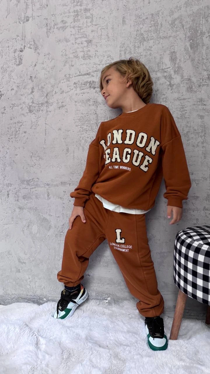 Kahverengi Punch İşlemeli Takım