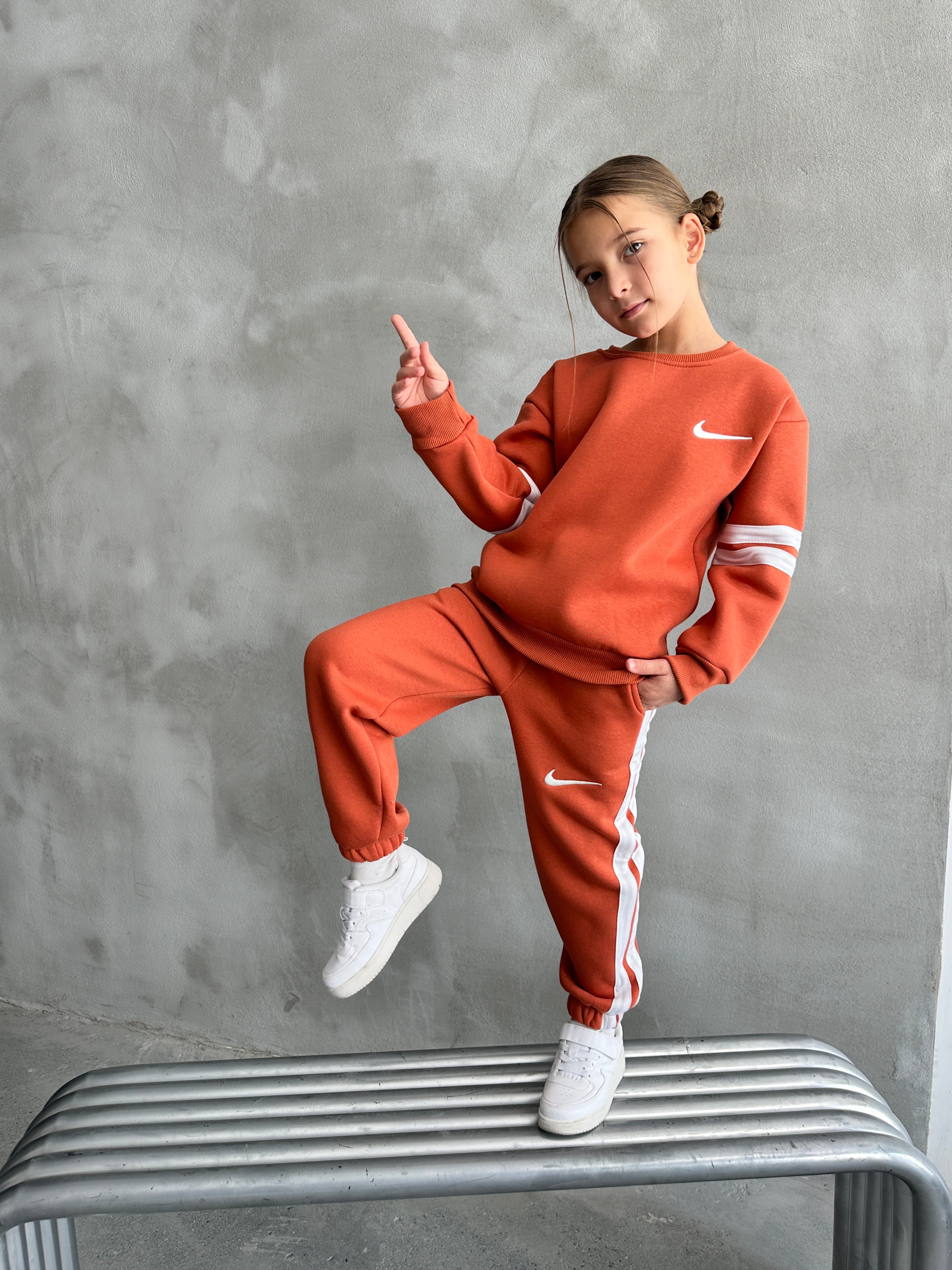 Turuncu Renkli Unisex Garson Boy Marka Takım