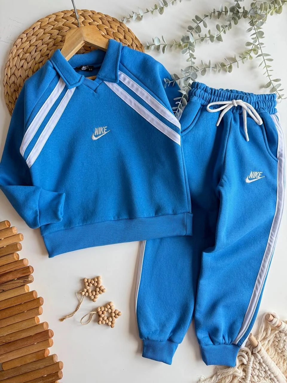 Mavi Baskılı Şeritli Takım