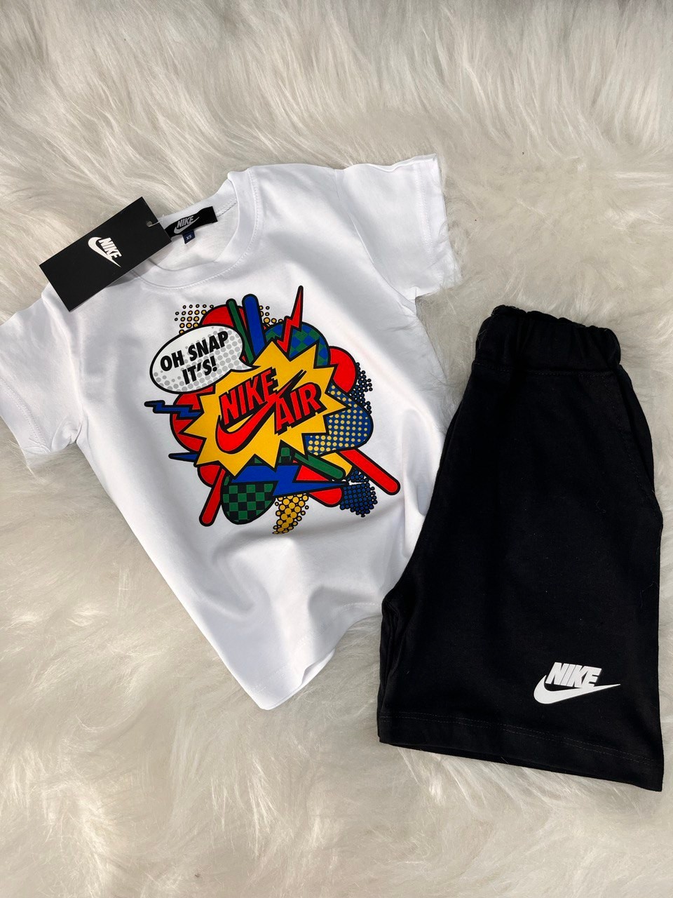 Beyaz Siyah Baskılı Nike Takım
