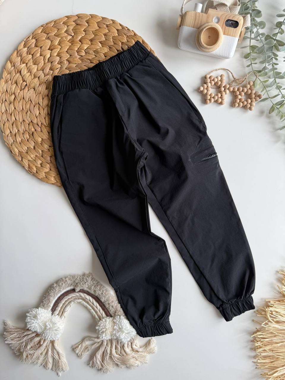 Siyah Paraşüt Kumaş Jogger Pantalon