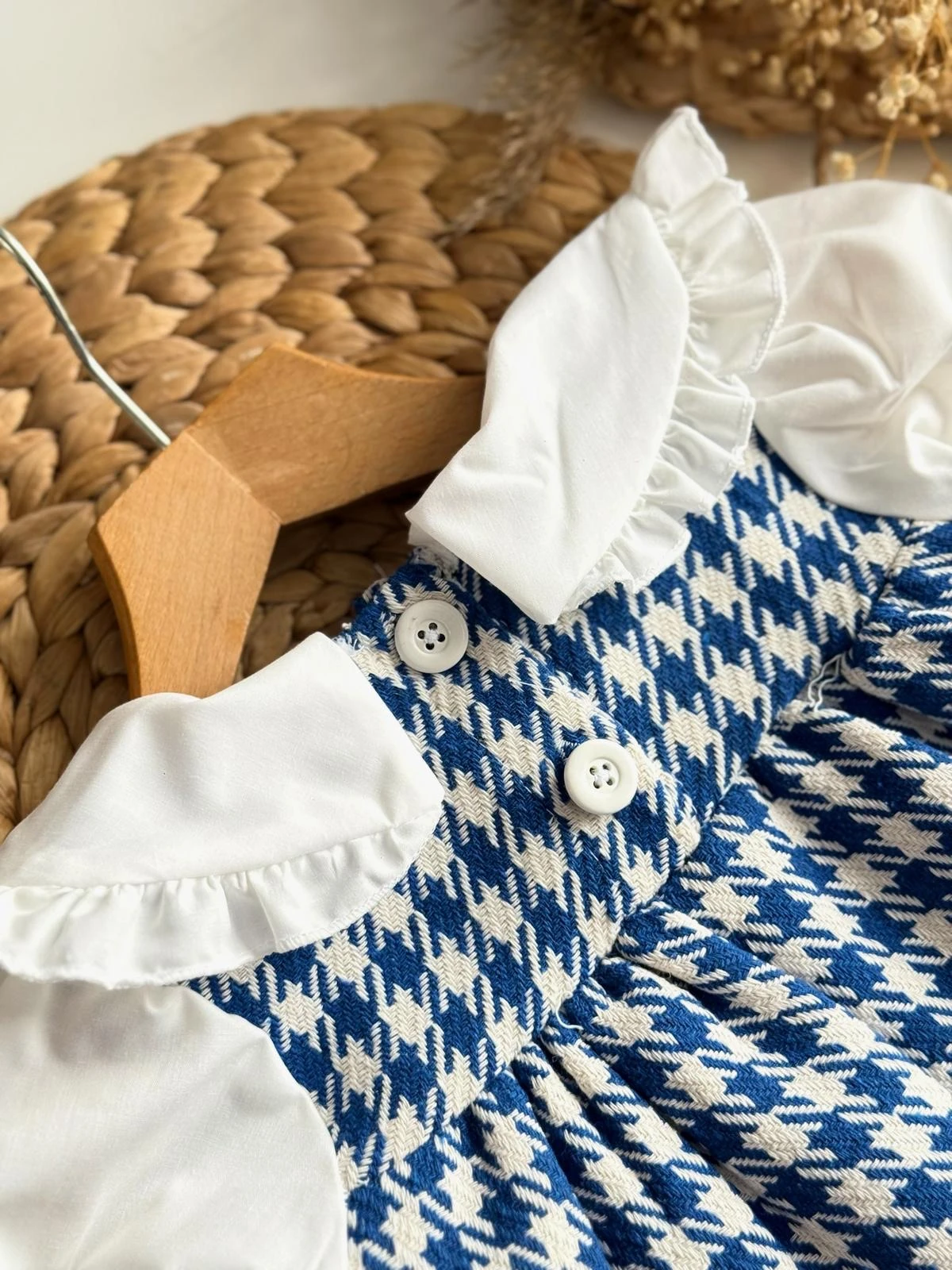 Mavi Renkli Kaz Ayağı Desenli Elbise 