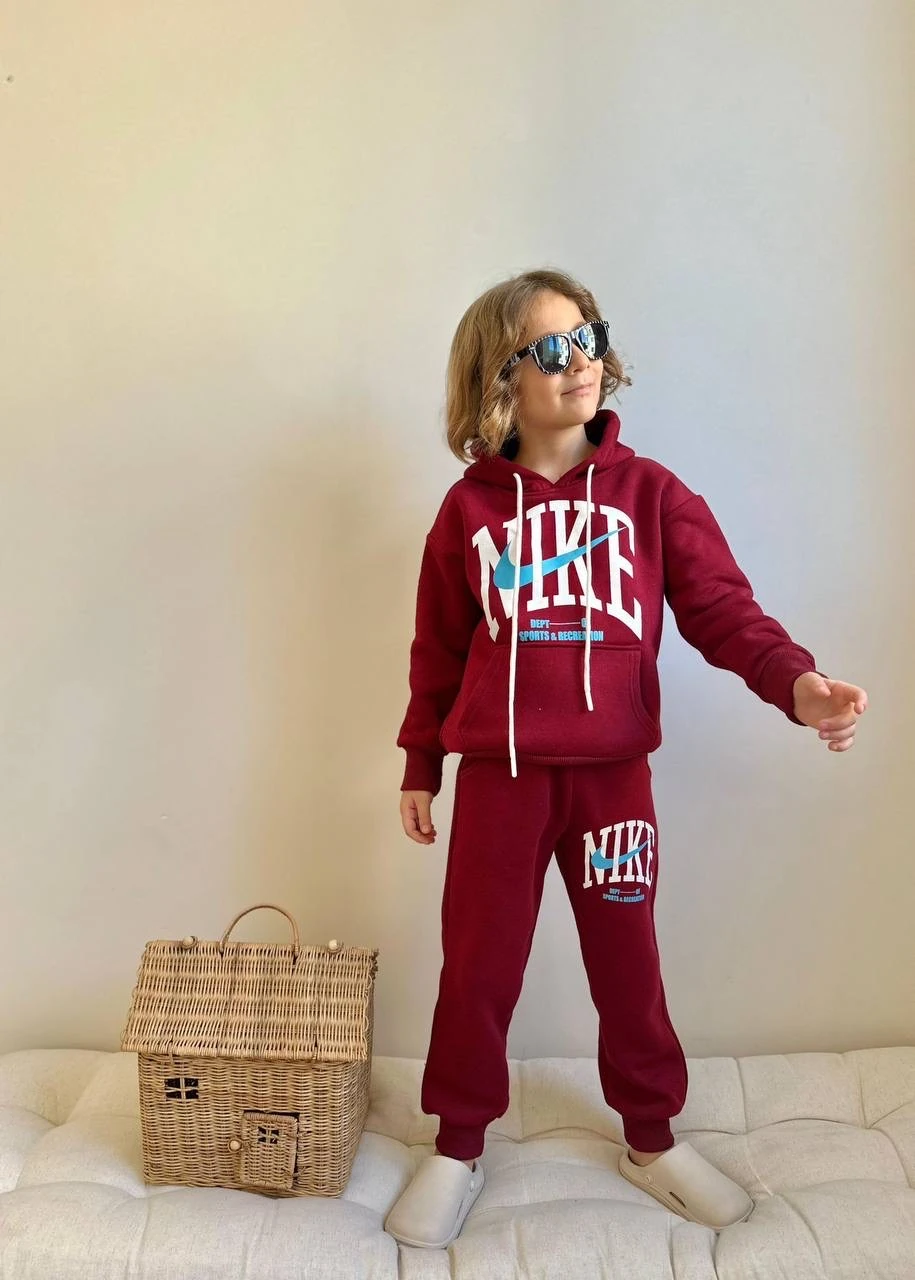 Bordo Renkli Marka Baskılı Takım