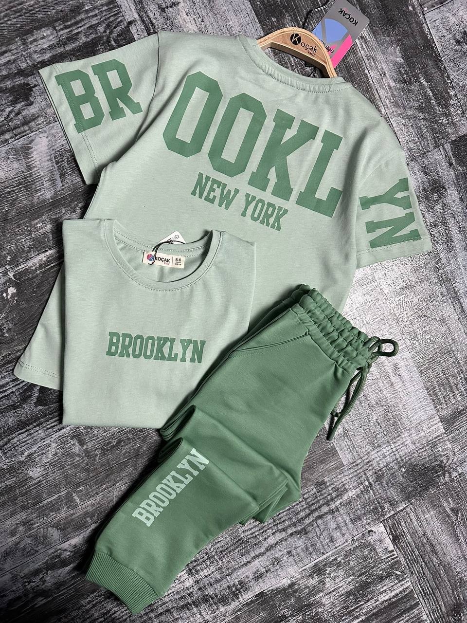 Brooklyn Baskılı Yeşil Renkli Takım