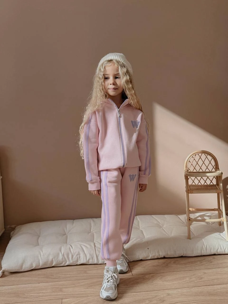 Wiki Model Pembe Takım