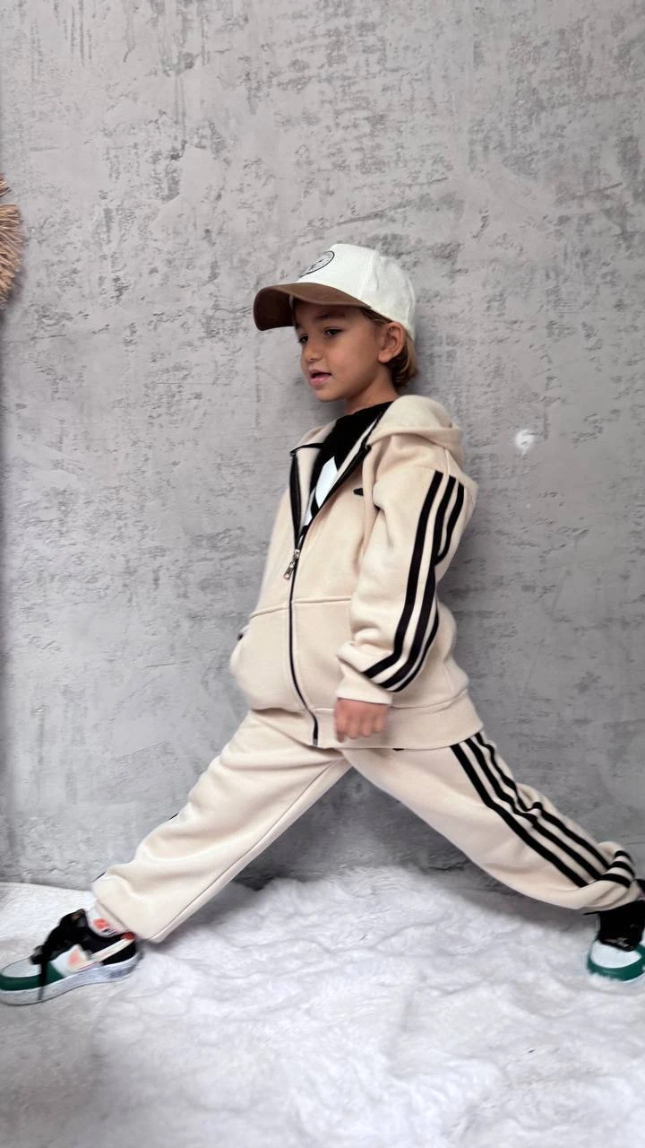 Krem Renkli Marka Baskılı 3lü Takım