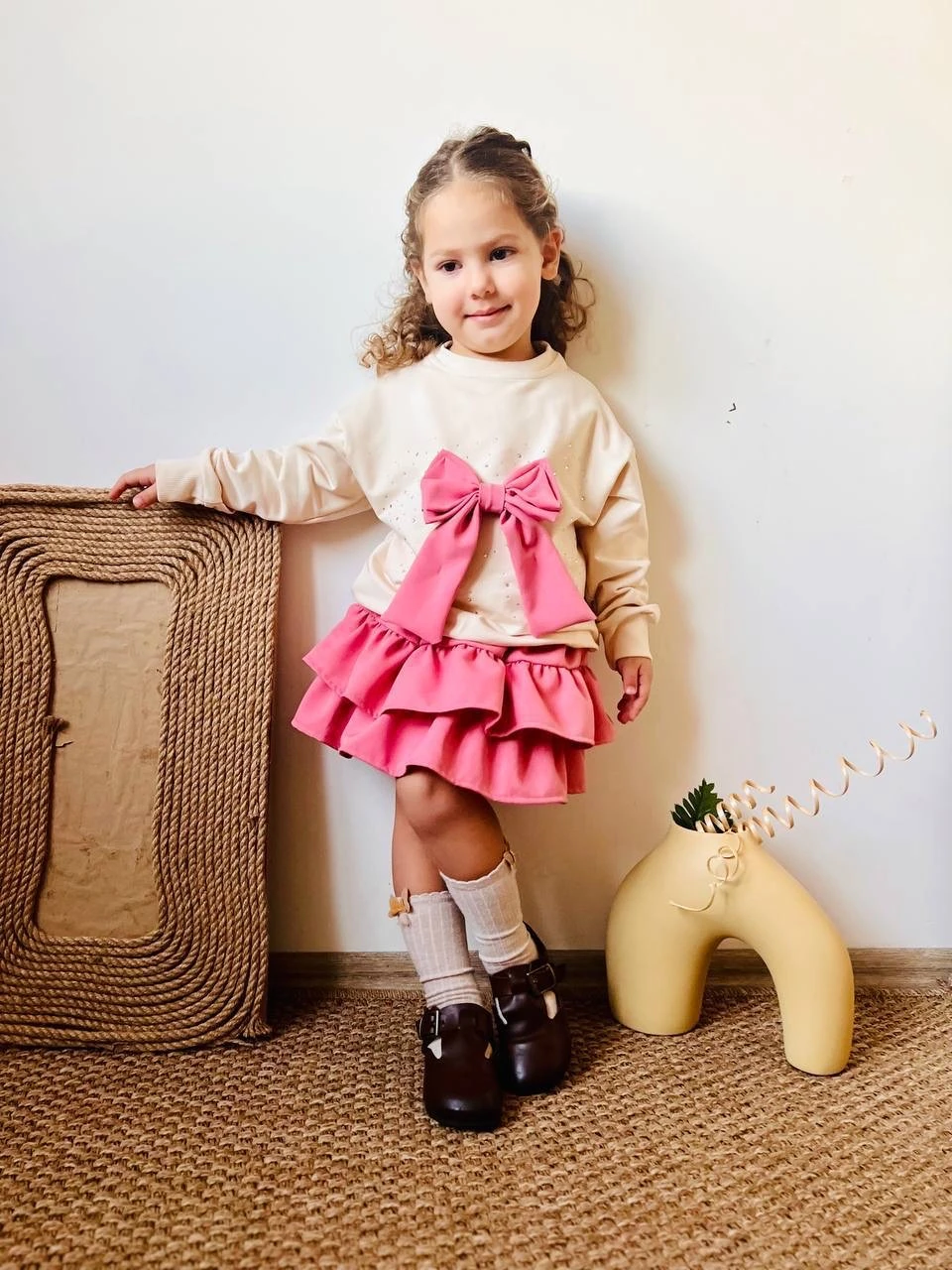 Pembe Etekli Taşlı Takım