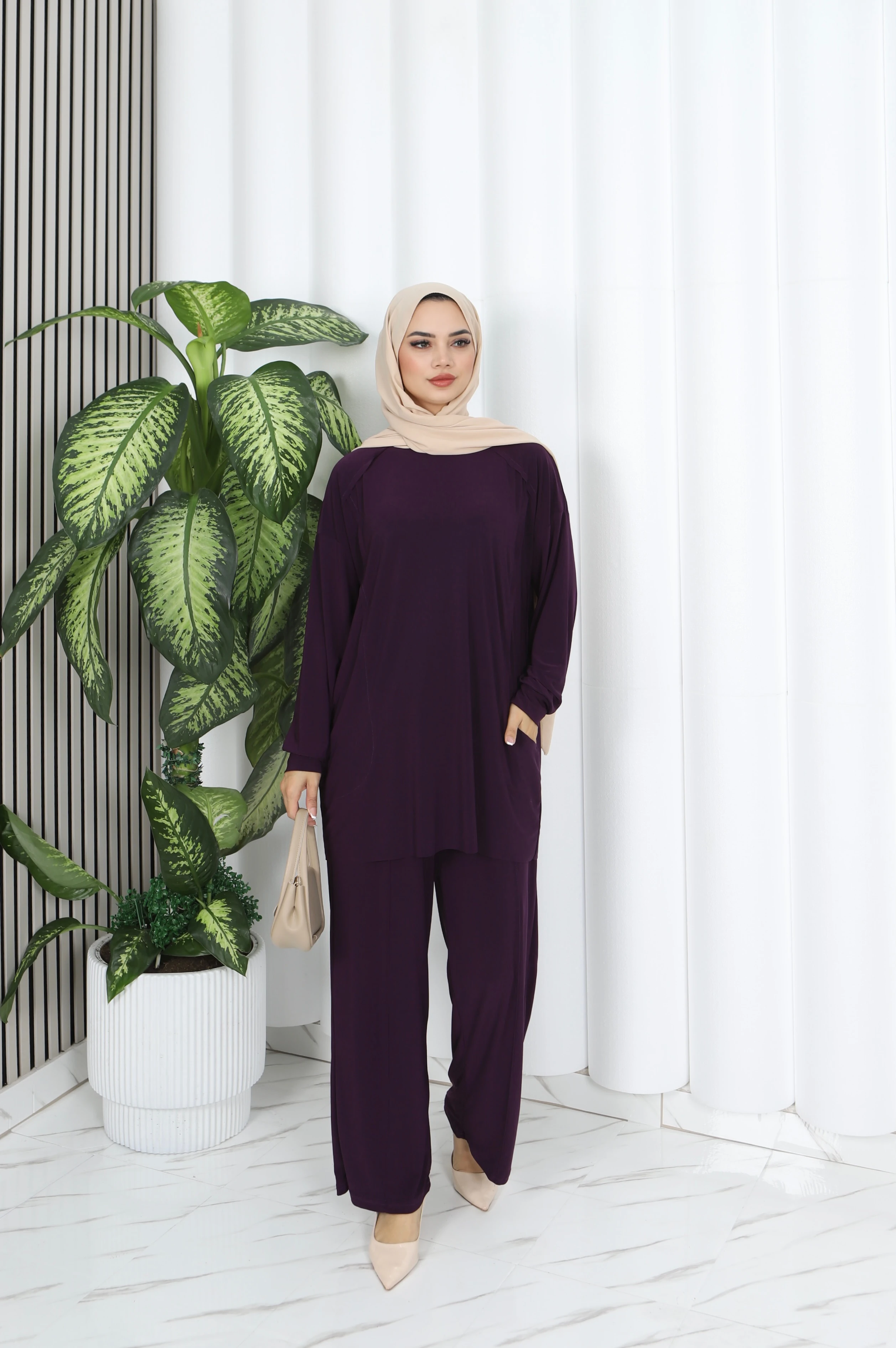 Cepli Sandy Pantolonlu Takım