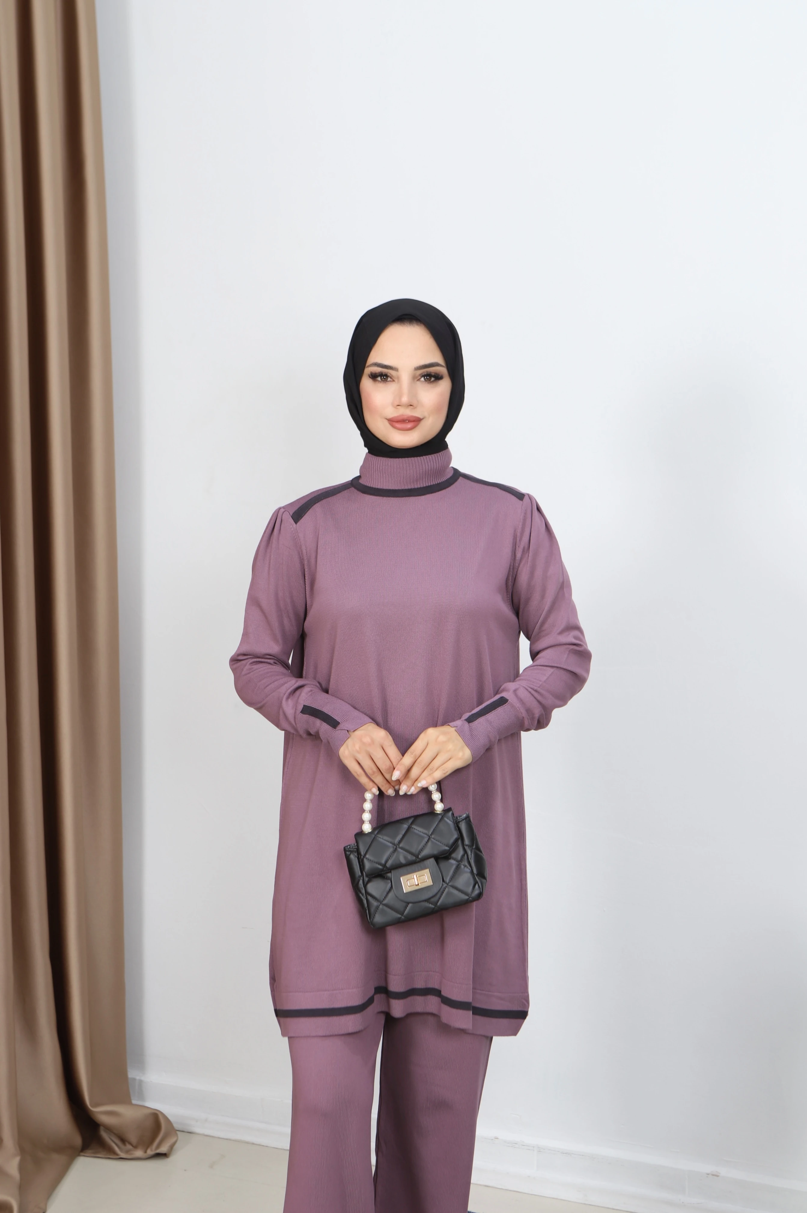 Çift Renkli Merserize Pantolonlu Takım