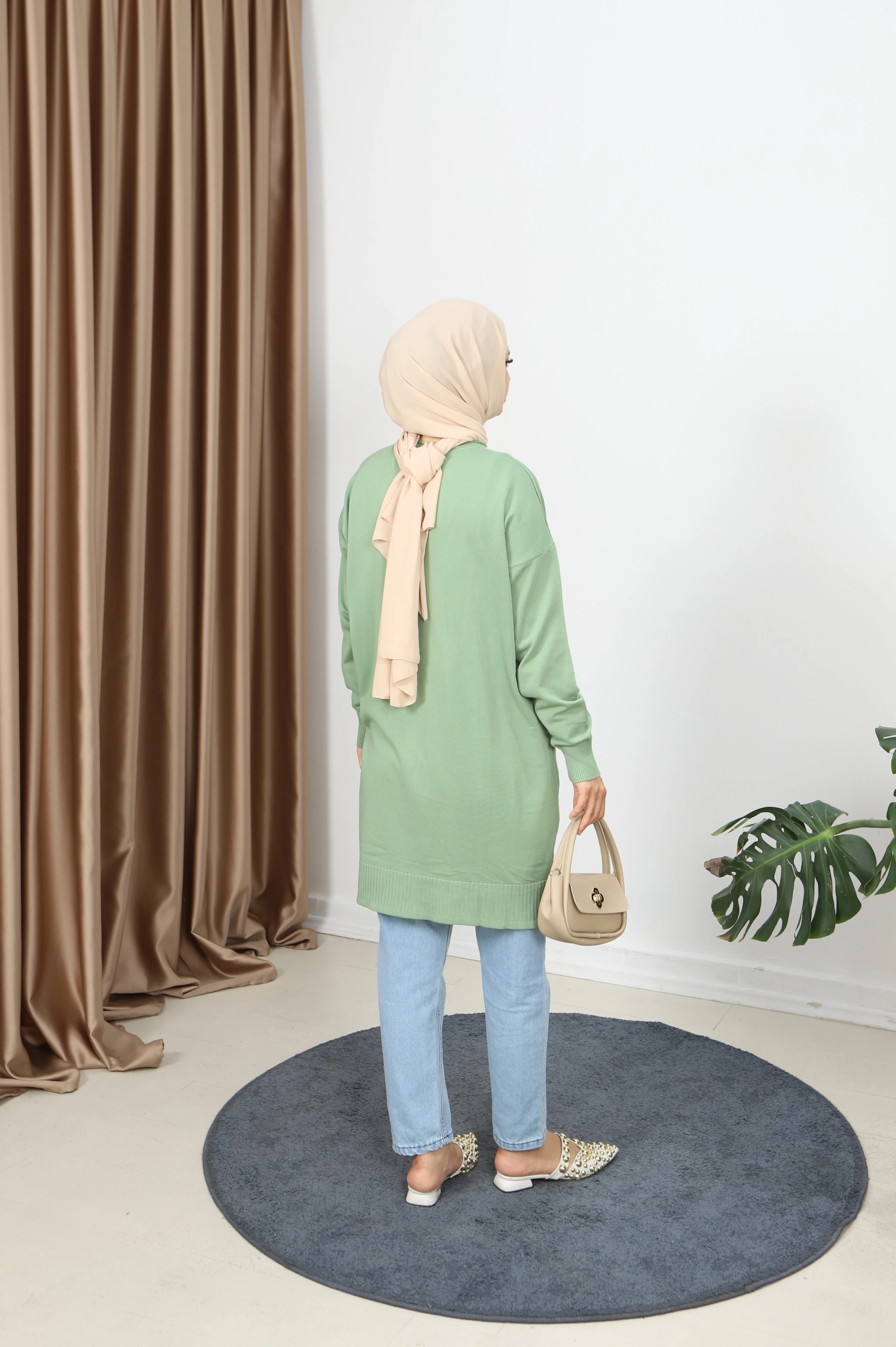 Yırtmaçlı Merserize Tunik