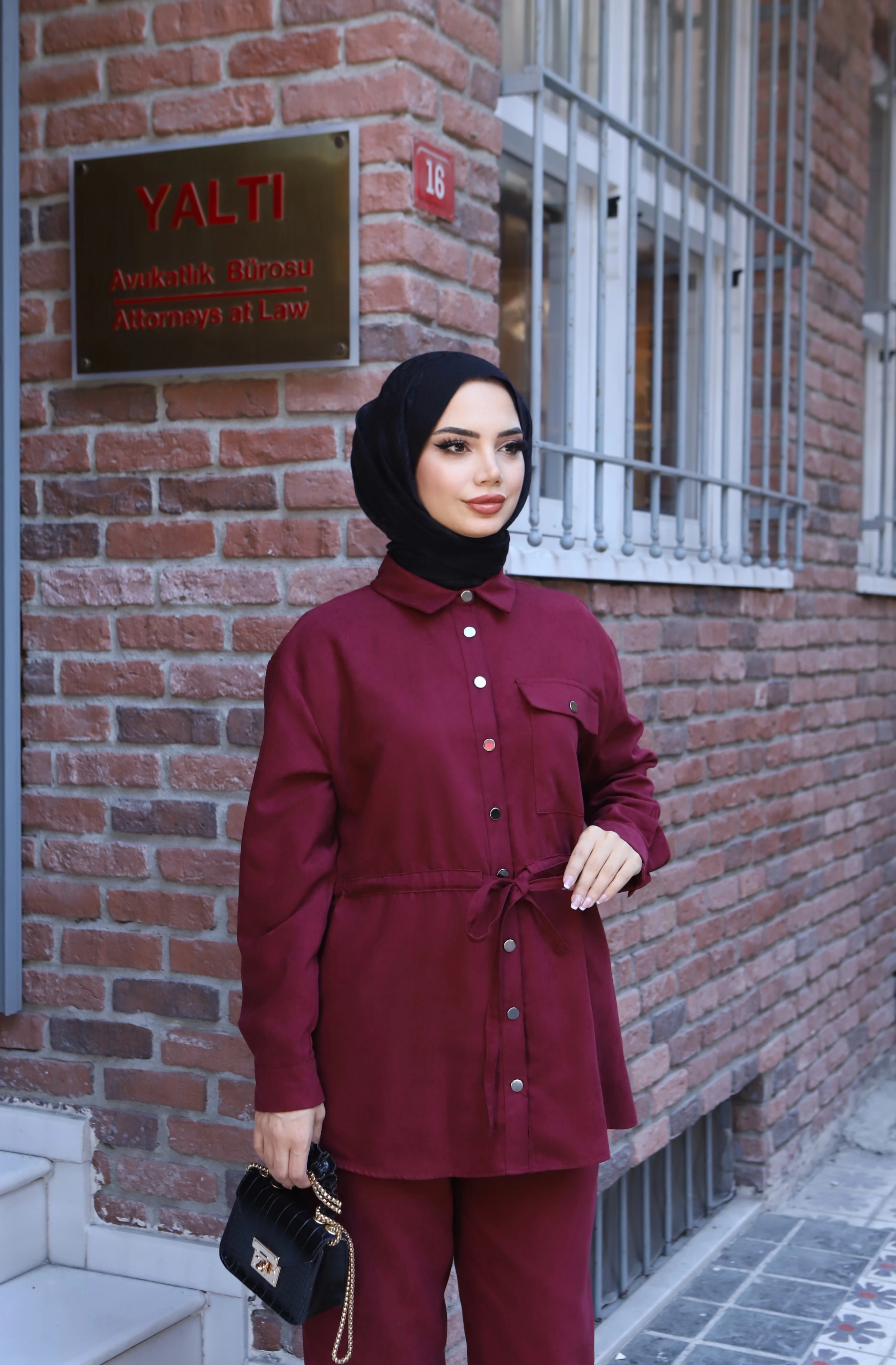 Bağcıklı Süet Pantolonlu Takım