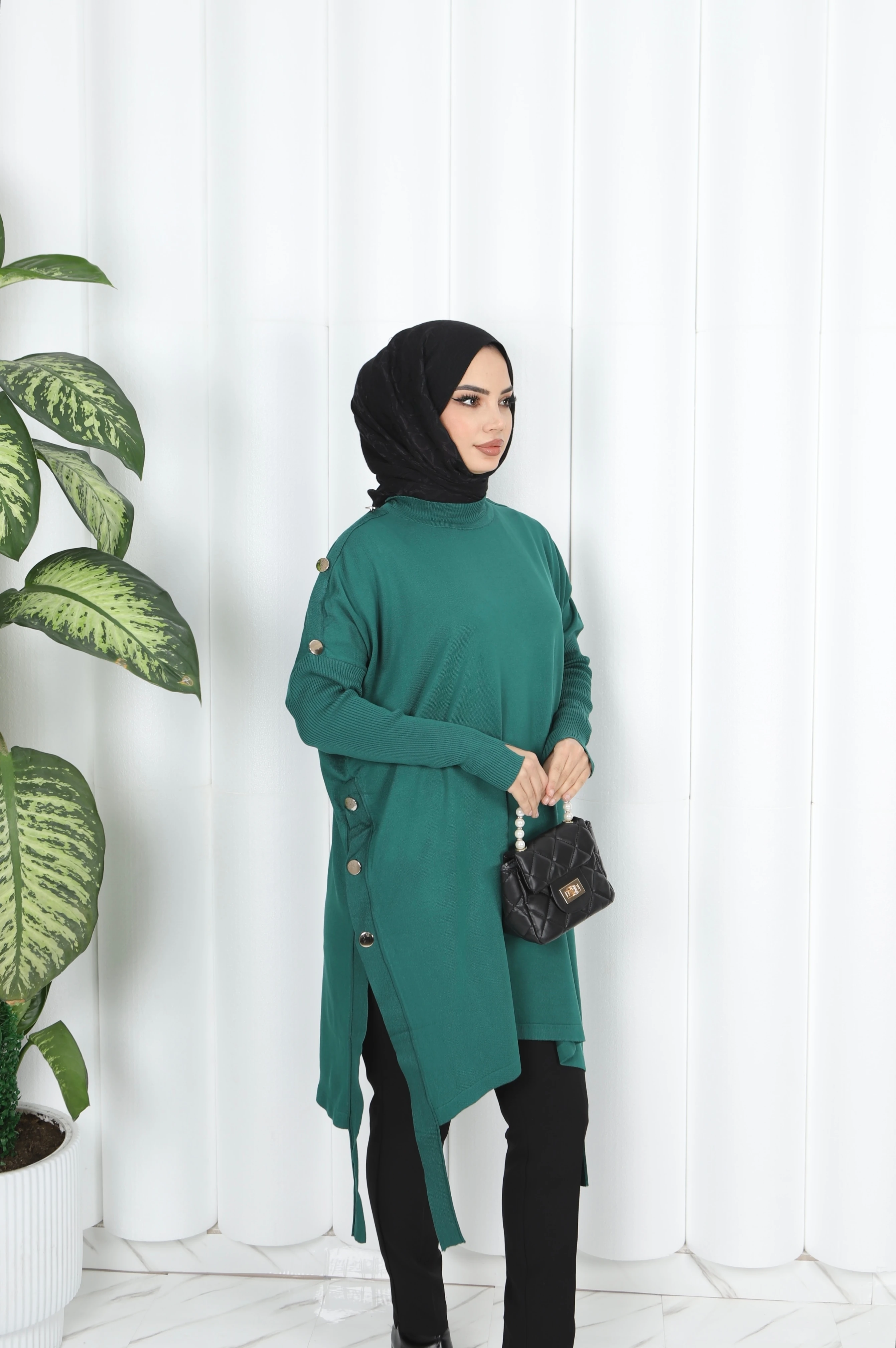 Düğme Detaylı Merserize Tunik