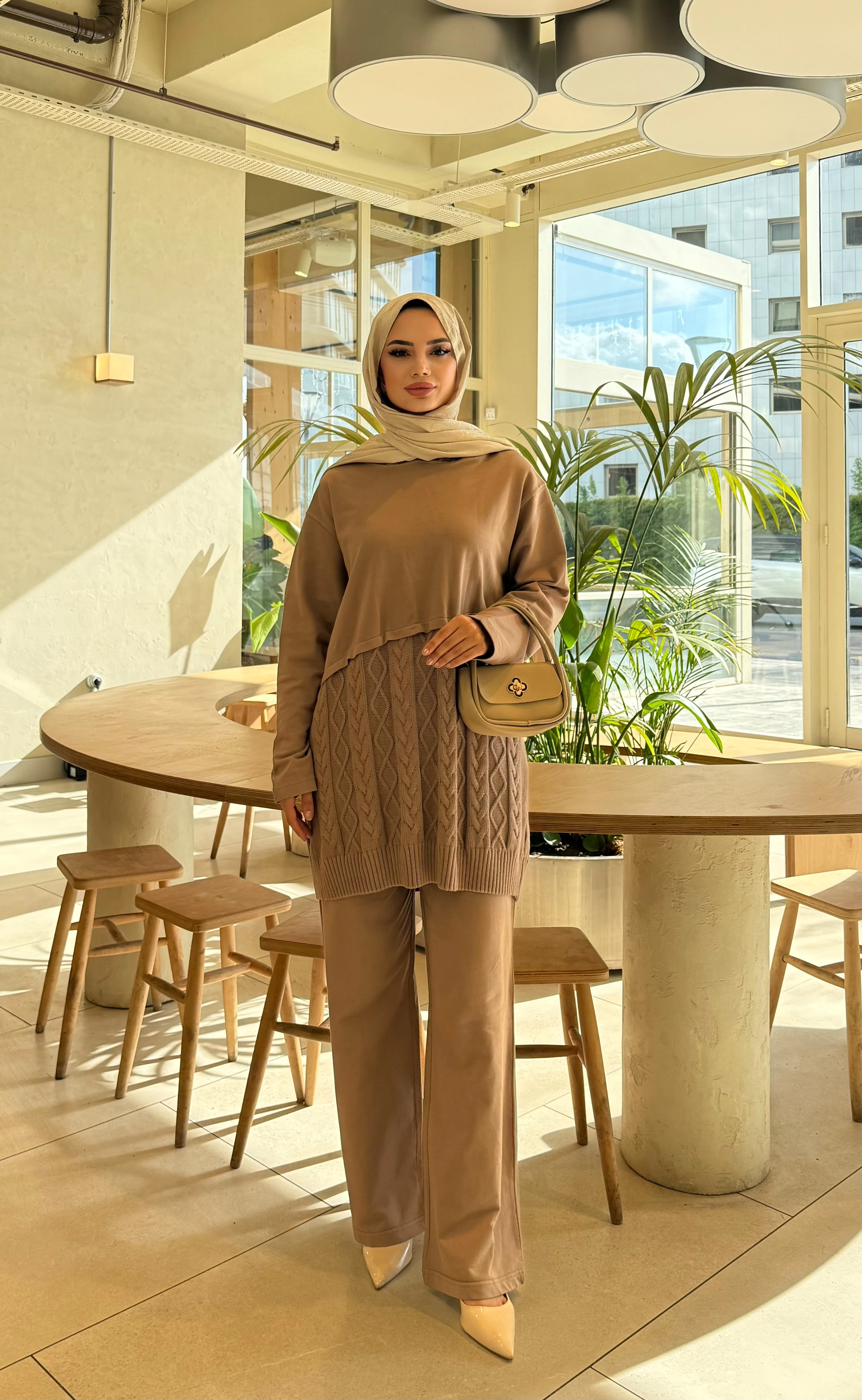 Çapraz Saç Örgülü Triko Takım