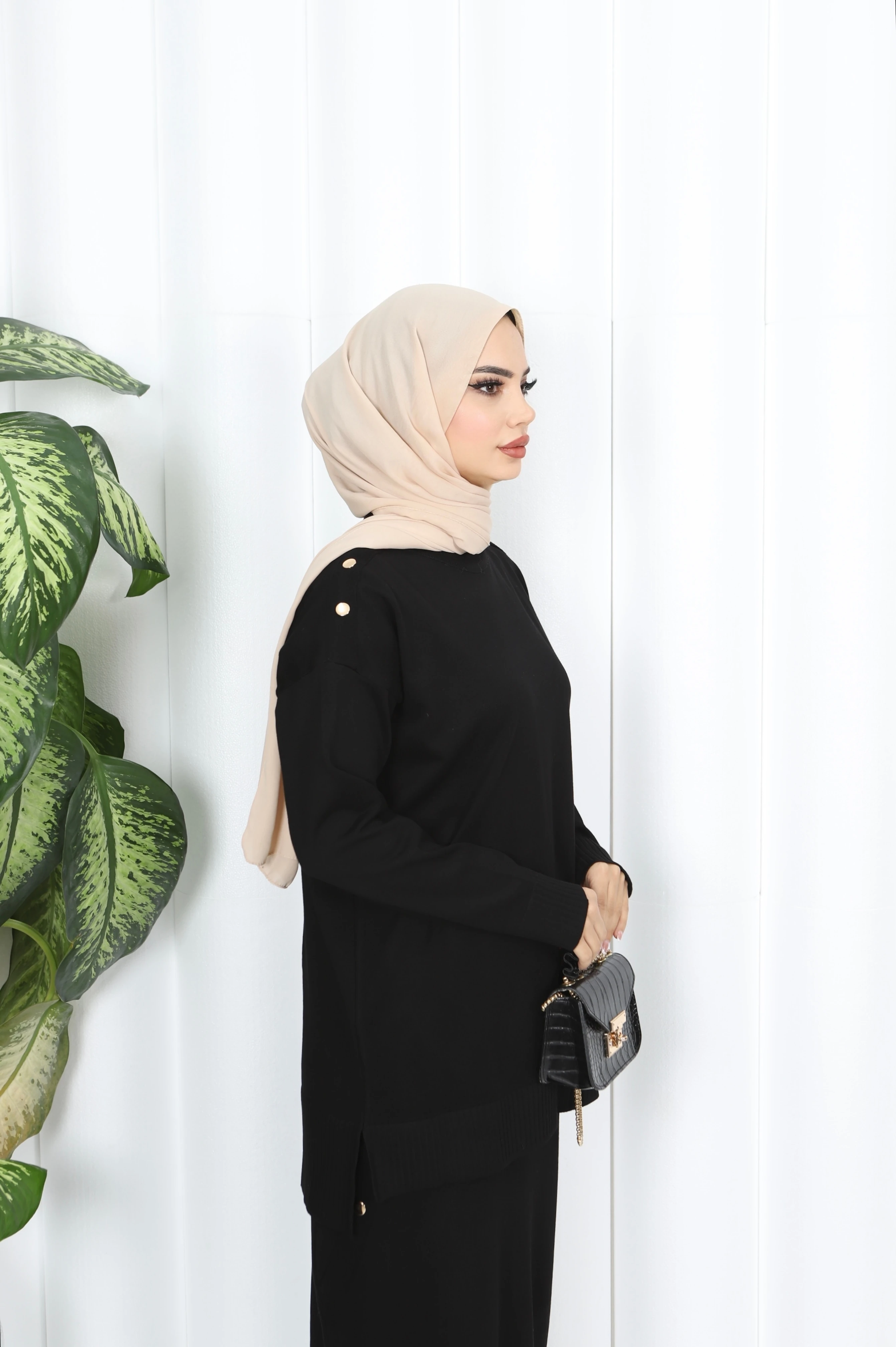 Düğmeli Merserize Etekli Takım