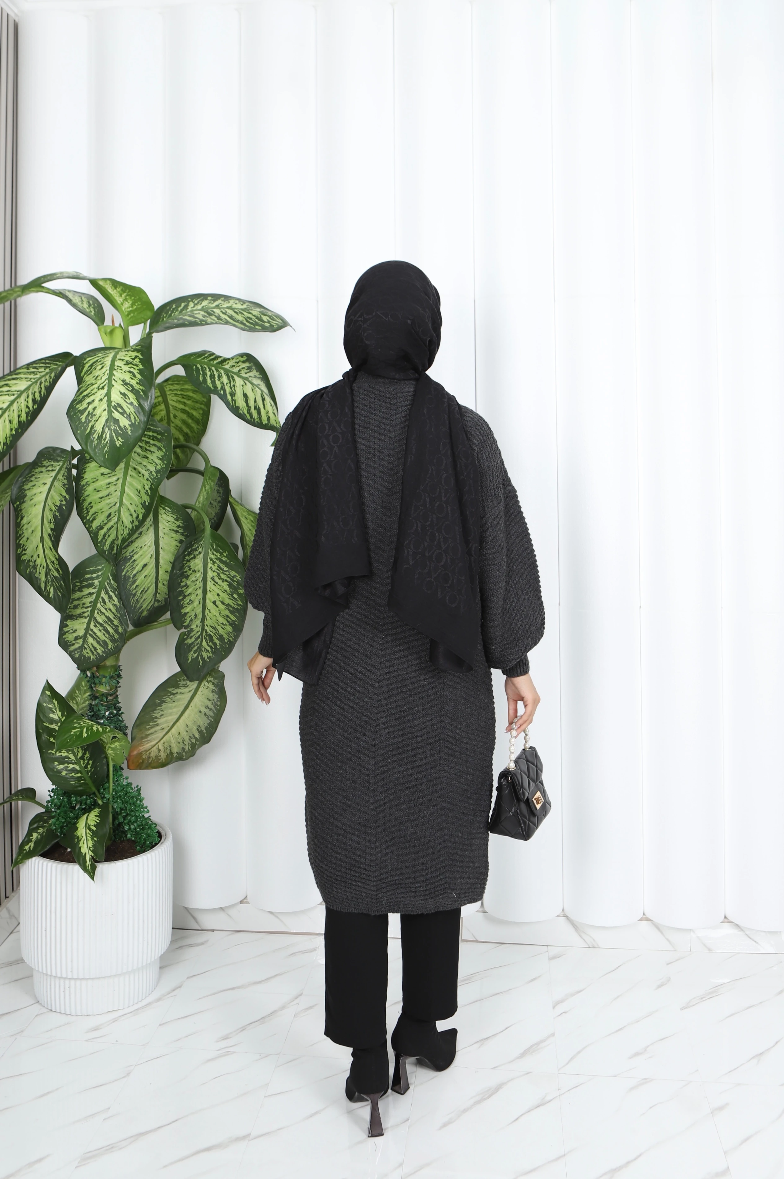 Çapraz Örgülü Kalın Hırka