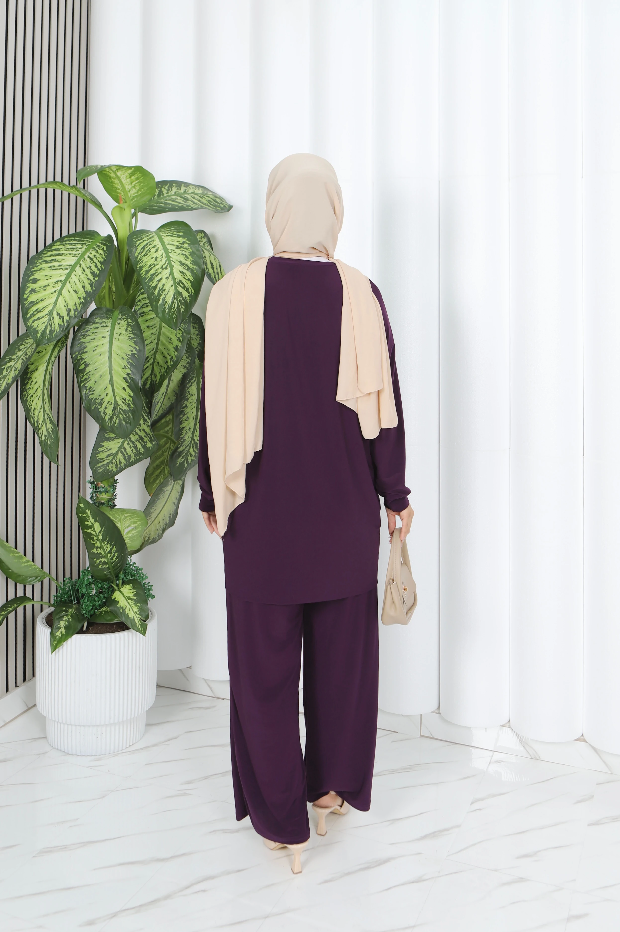 Cepli Sandy Pantolonlu Takım