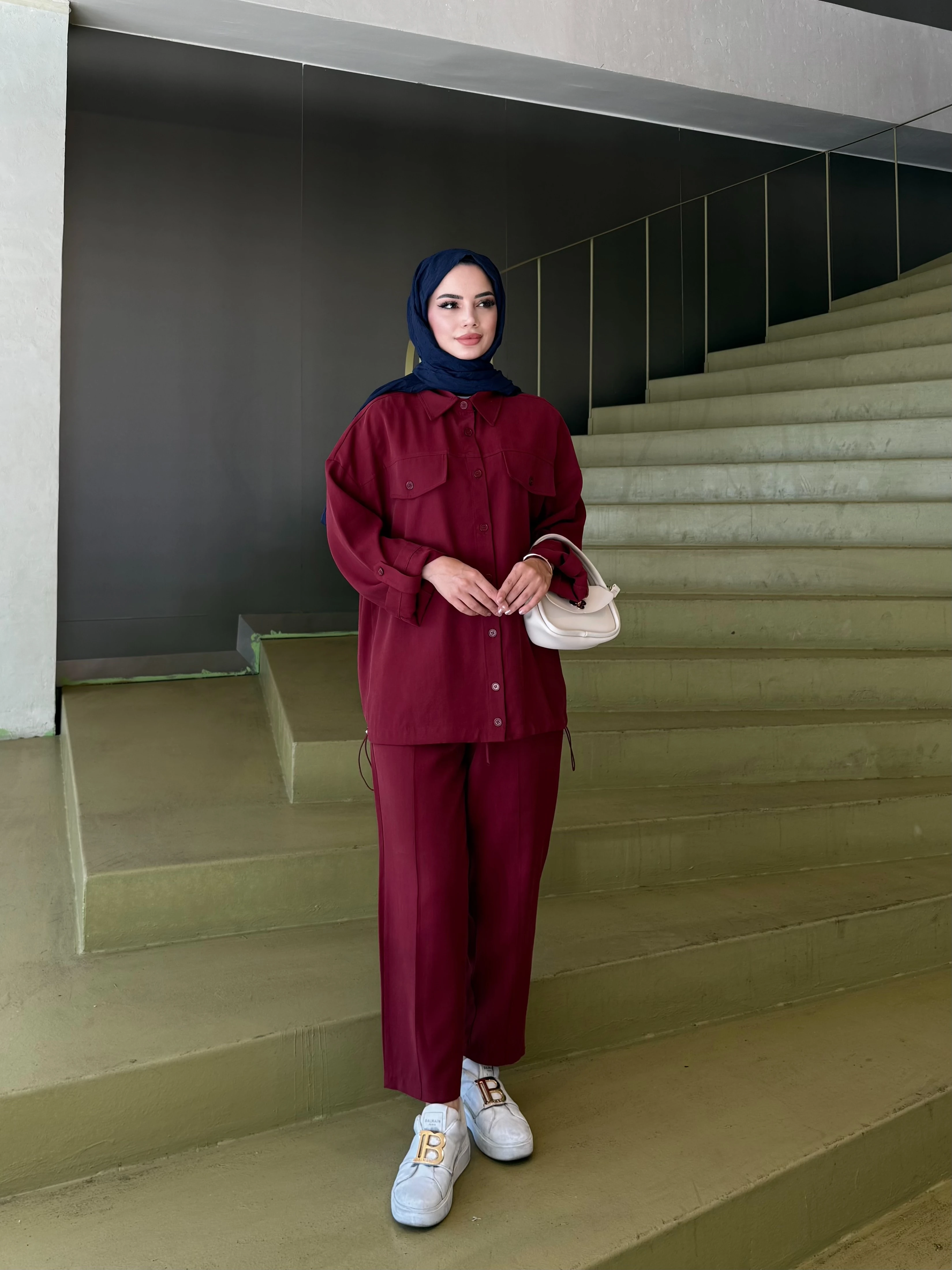 Gömlekli Modal Takım