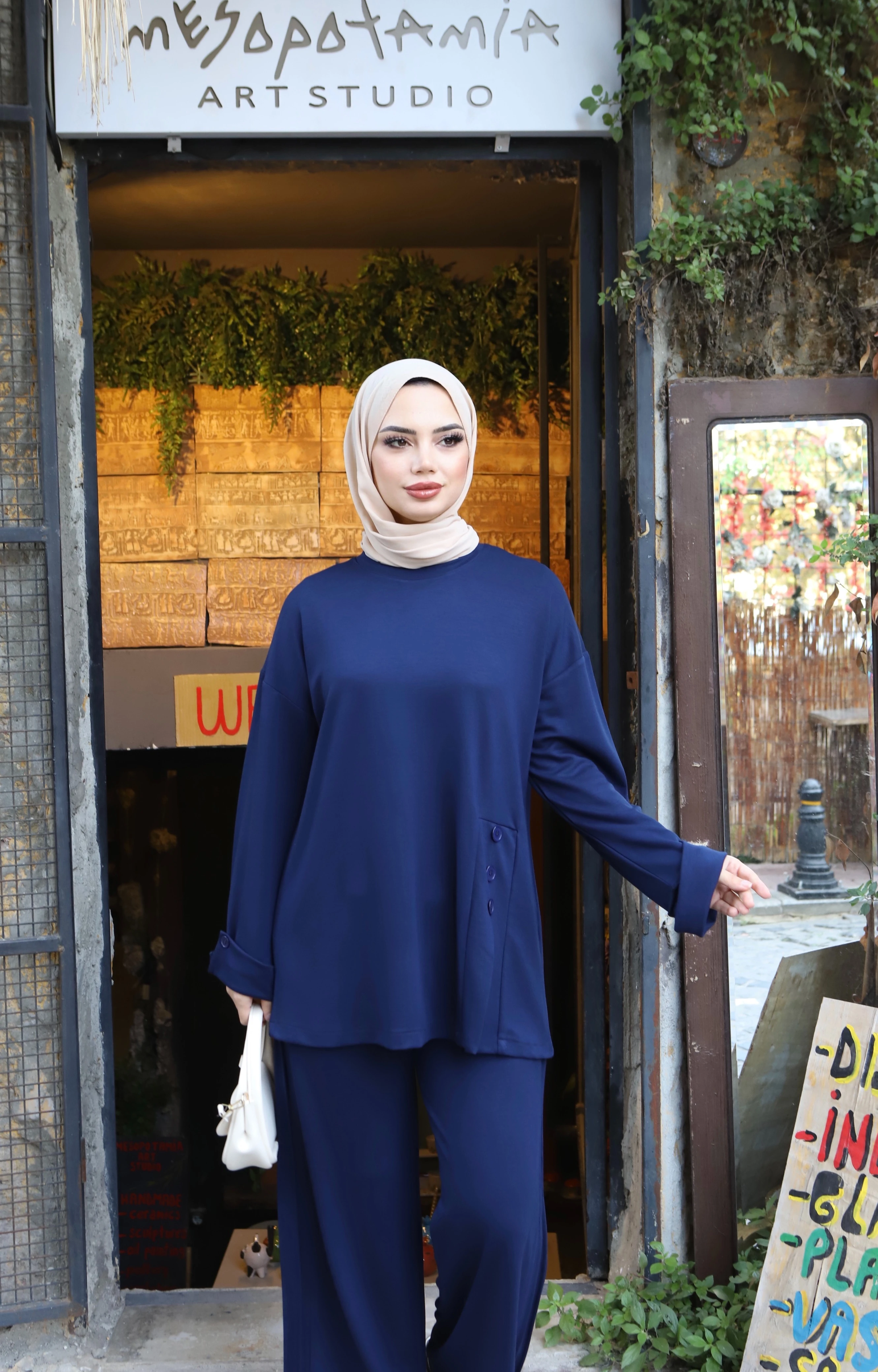 Düğmeli Modal Takım