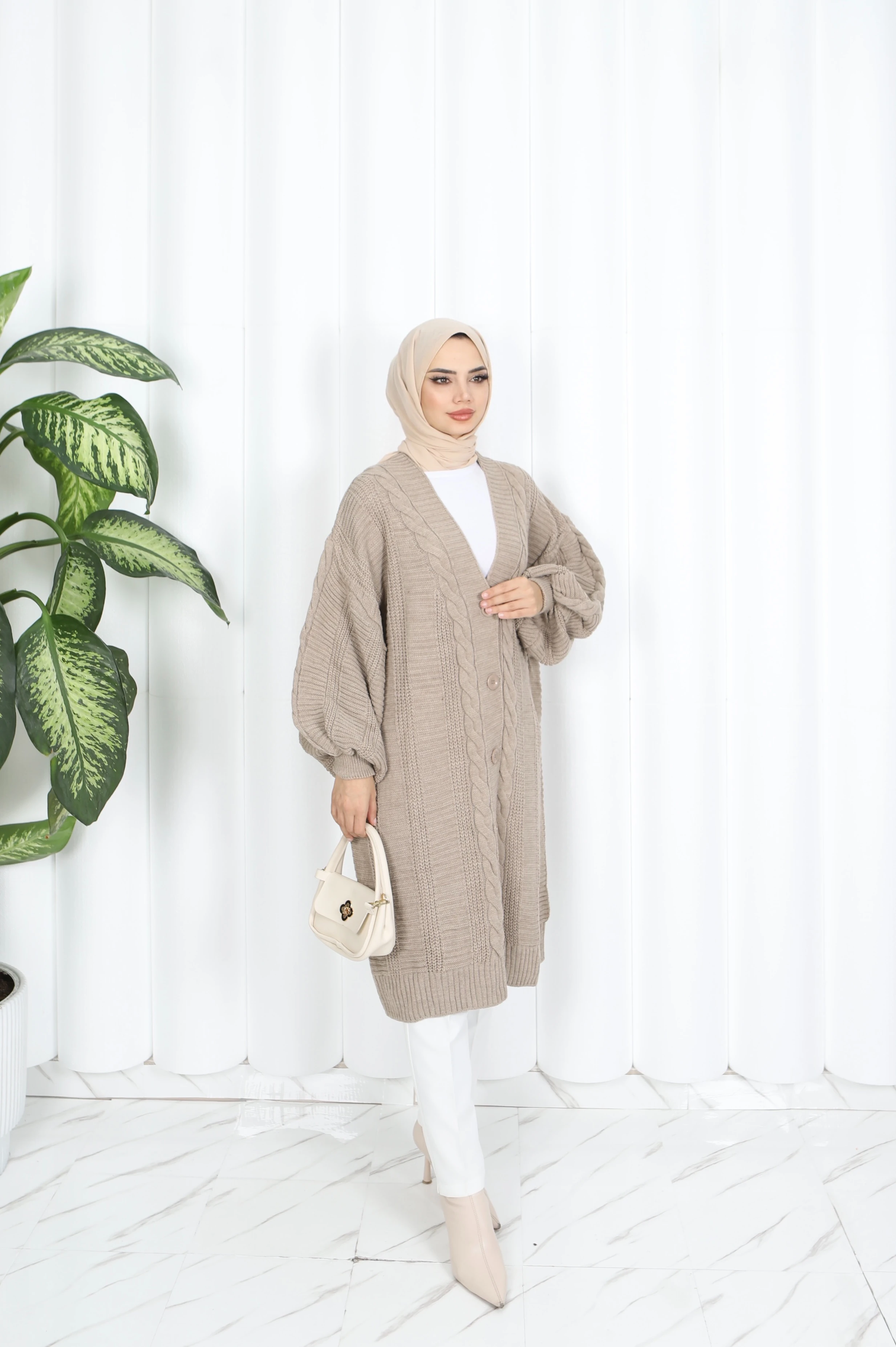 Saç Örgülü Balon Kol Hırka