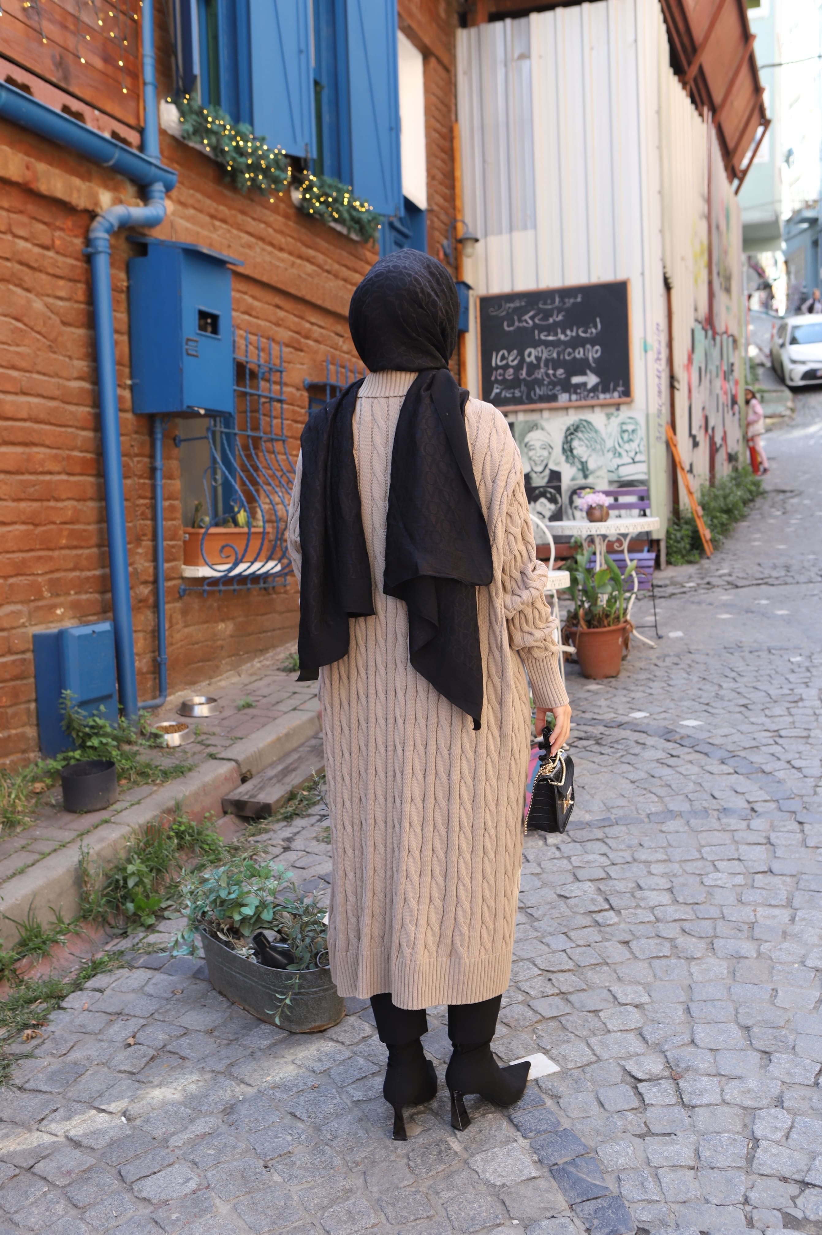 Düğmeli İki İplik Triko Hırka