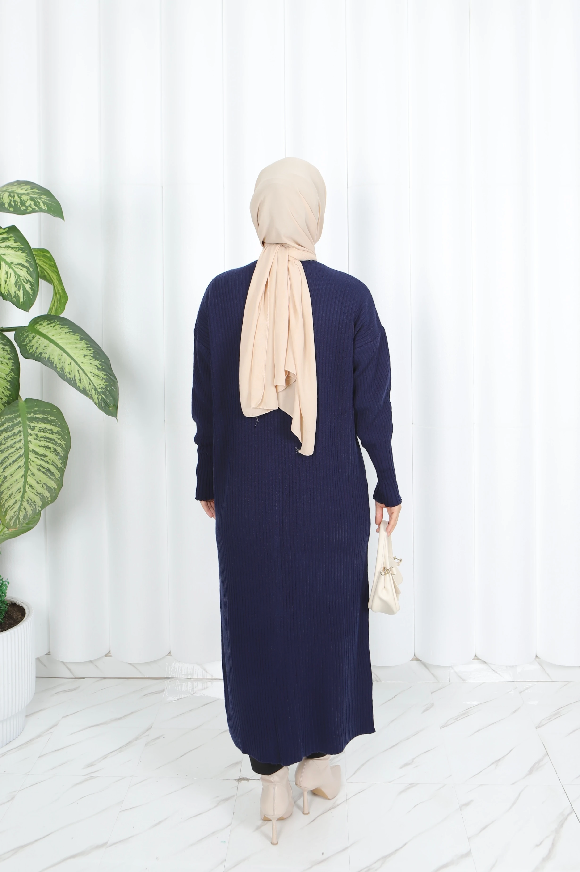 Cepli Uzun Triko Hırka