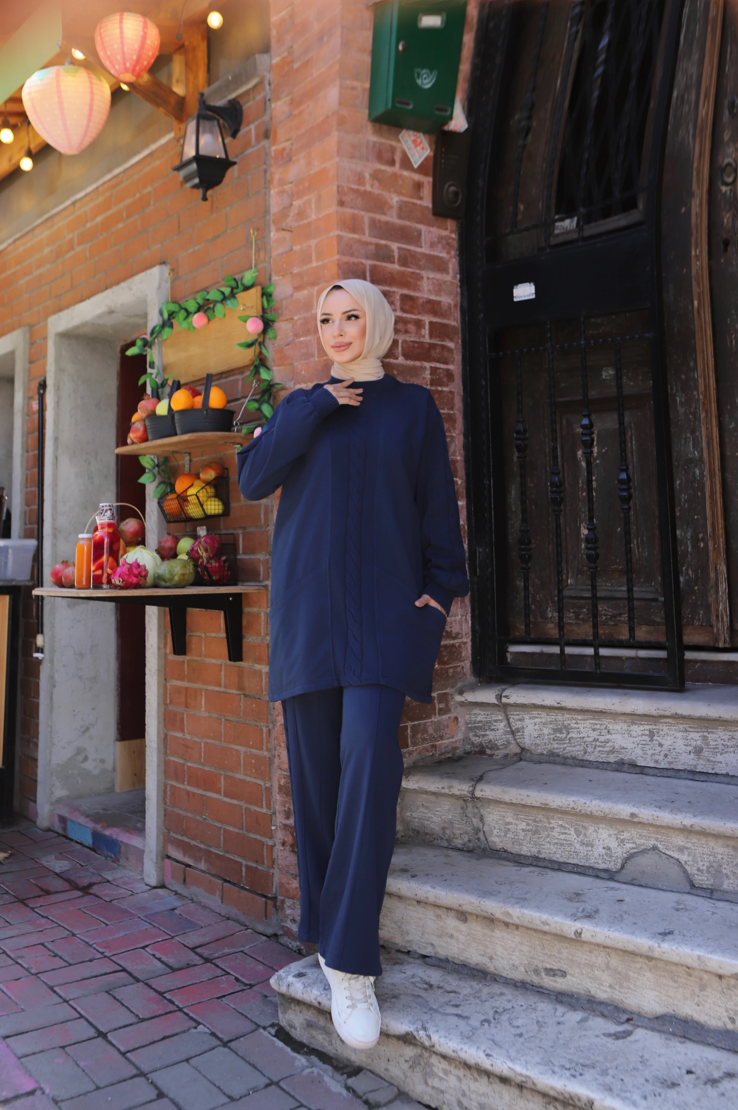 Yanları Cepli İki İplik Triko Takım