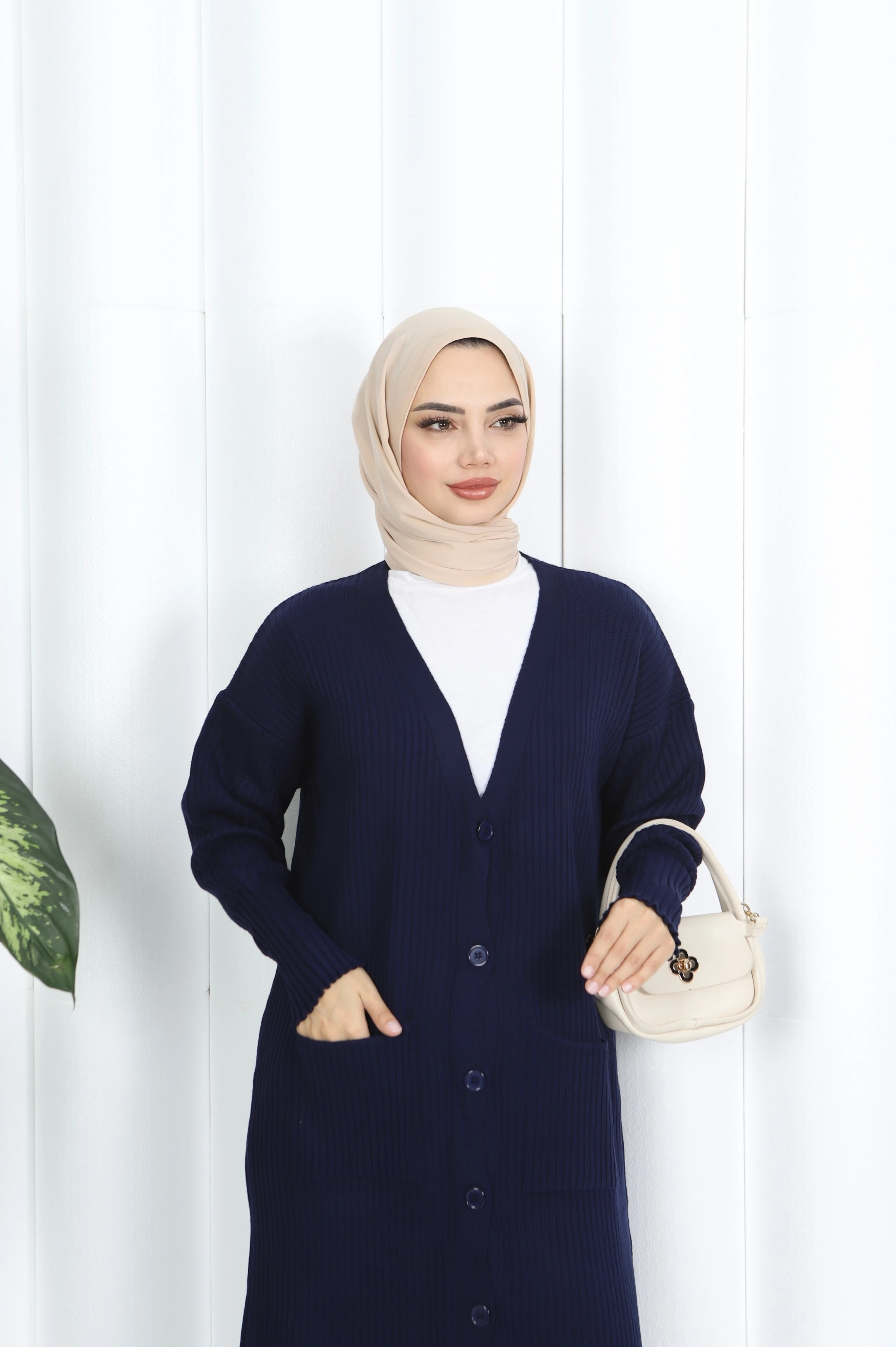 Cepli Uzun Triko Hırka