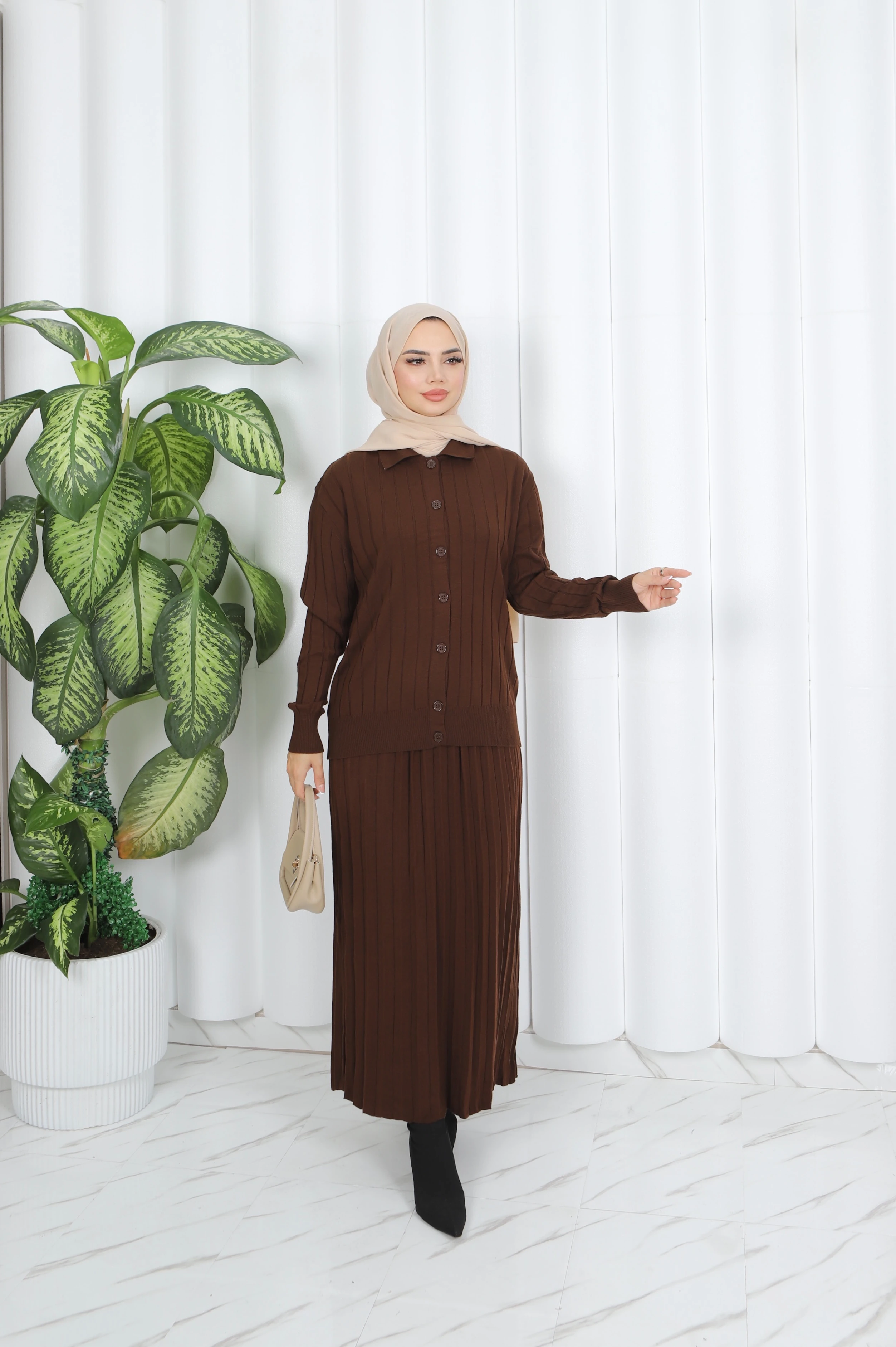 PİLİSE ETEKLİ CEKETLİ TAKIM