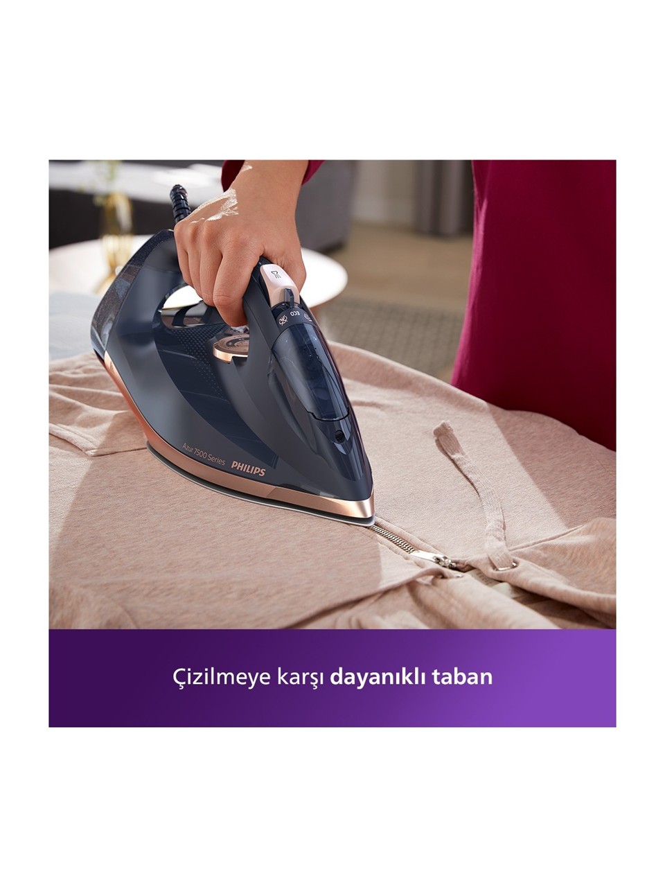 Philips 7500 Serisi Buharlı Ütü, DST7510/80, 3200W, 55g/dk Sürekli Buhar, SteamGlide Elite Taban, 260g Şok Buhar, Mavi/Altın Rengi, 300ml'lik Ekstra Geniş Su Haznesi, 