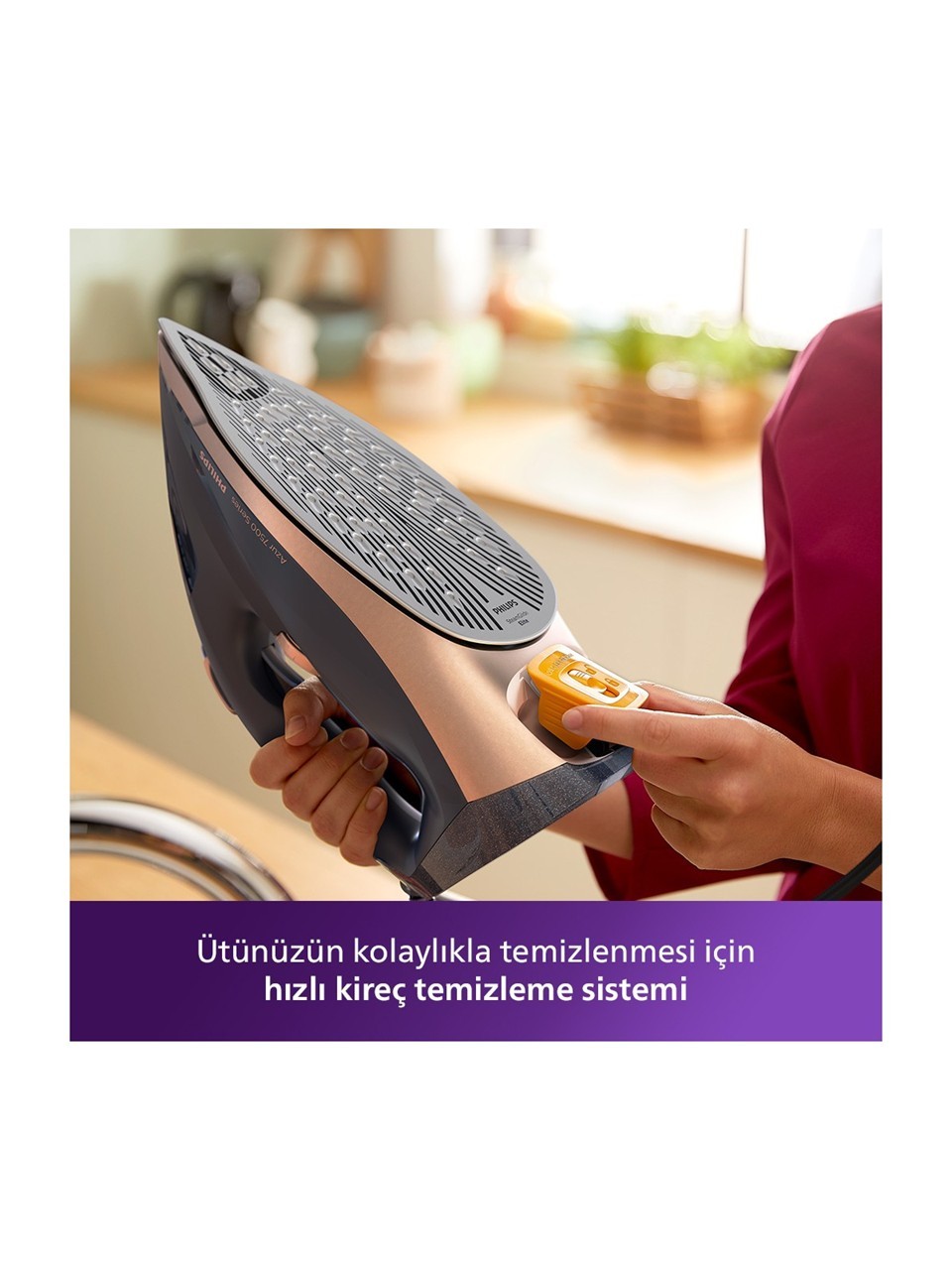 Philips 7500 Serisi Buharlı Ütü, DST7510/80, 3200W, 55g/dk Sürekli Buhar, SteamGlide Elite Taban, 260g Şok Buhar, Mavi/Altın Rengi, 300ml'lik Ekstra Geniş Su Haznesi, 