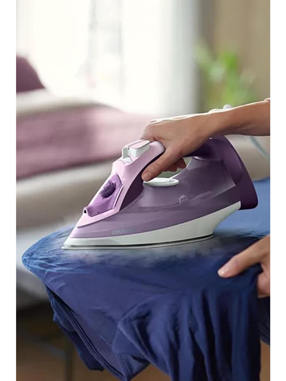 Philips 5000 Serisi DST5020/30 Buharlı Ütü, Mor/Beyaz, 2400W, 60 gr Şok buhar, 40 gr Sürekli buhar, Steam Glide Taban