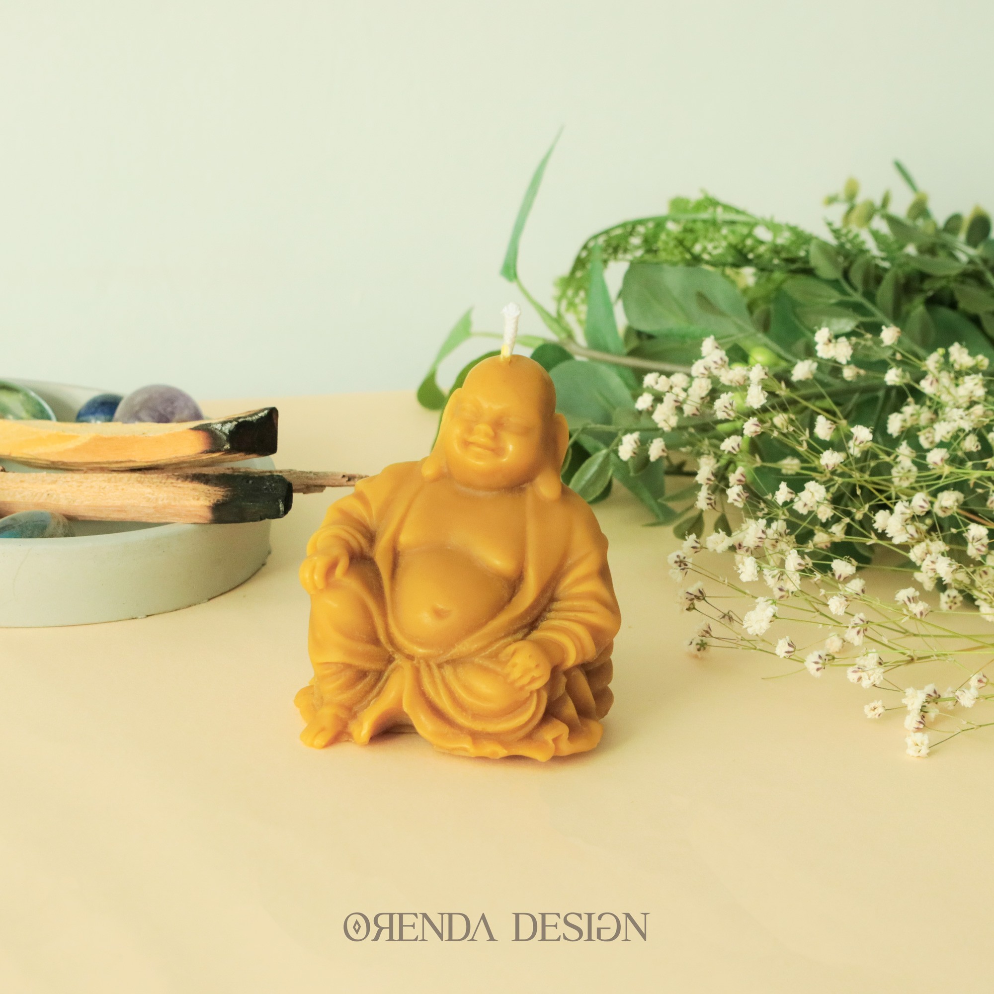 Gulen Buddha Model 1 wax candle