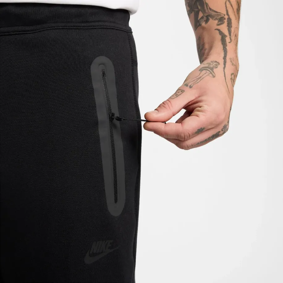 Nike Sportswear Tech Fleece Baggy Black