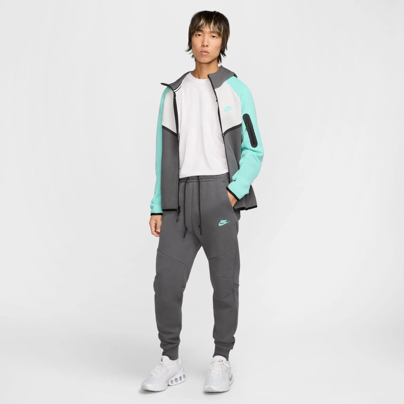 NIKE Tech Fleece 2025 Baby Blue Antrasit Jogger