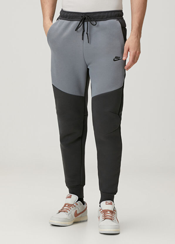 NIKE Tech Fleece 2025 Grey Black Jogger