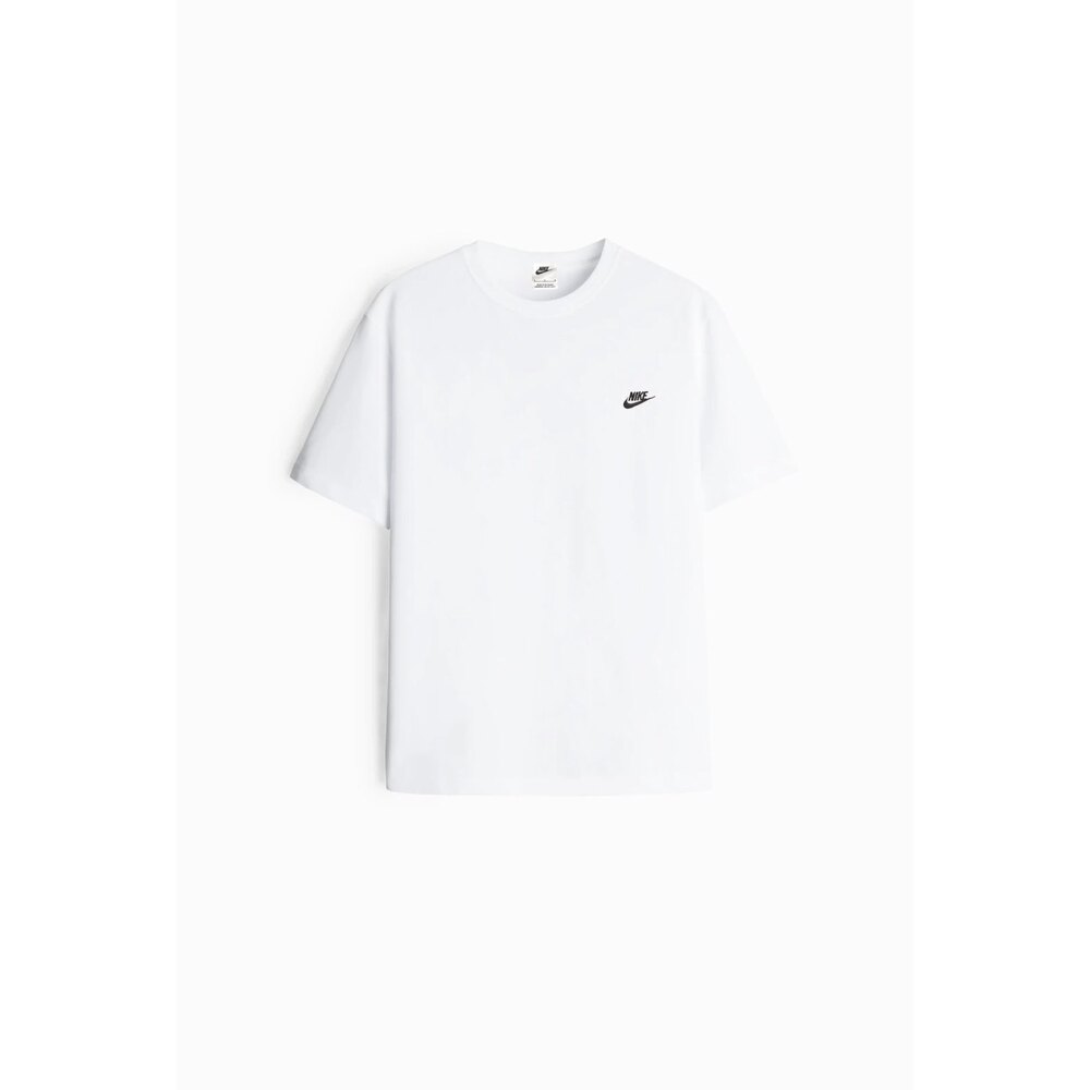 Nike Sportswear Club White T-Shirt