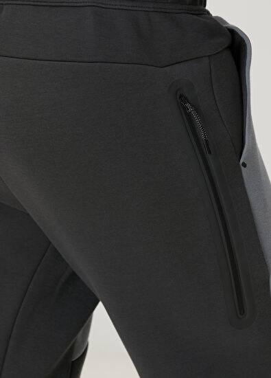 NIKE Tech Fleece 2025 Grey Black Jogger