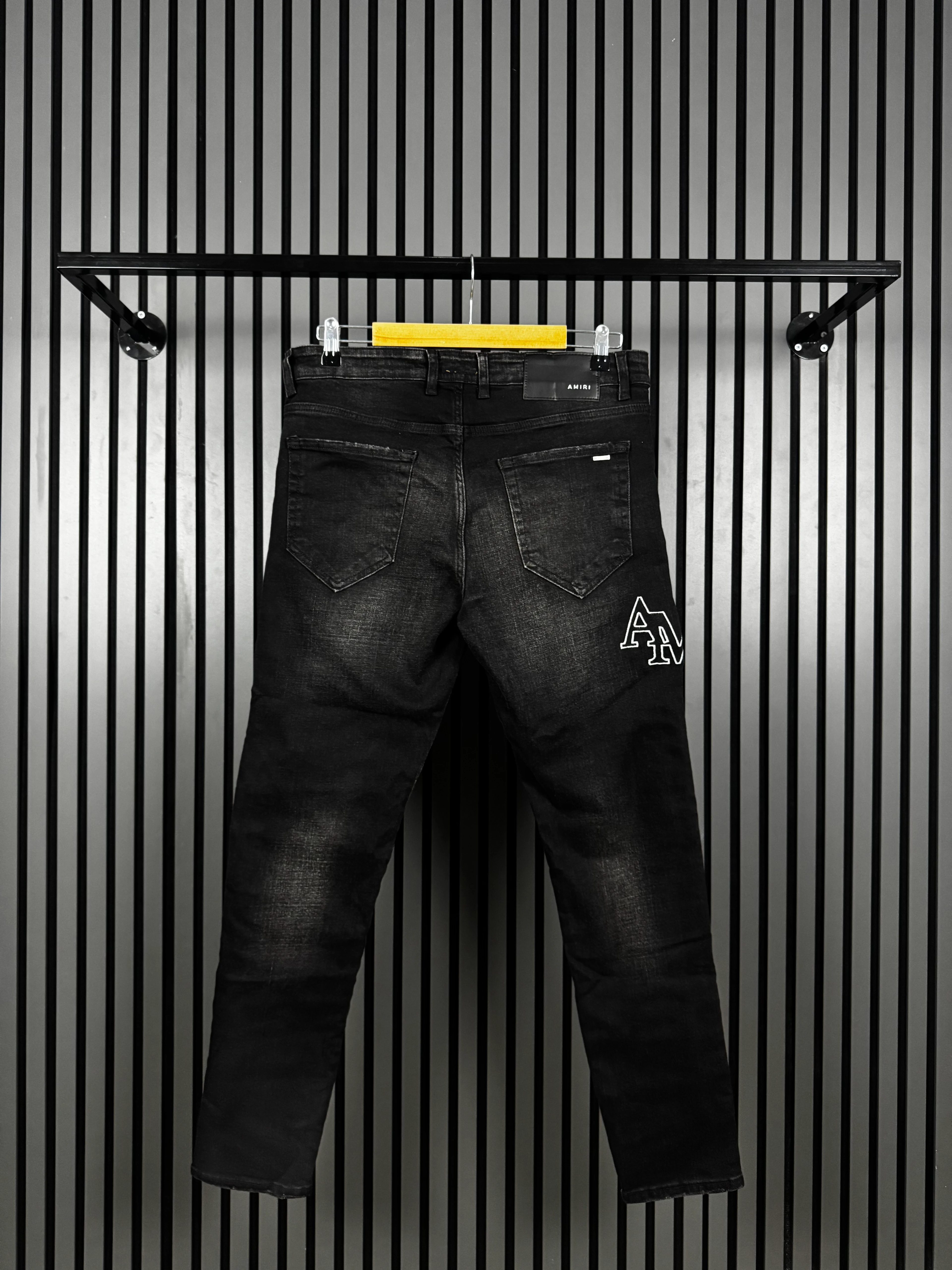 Amiri Slim Fit Black Jean