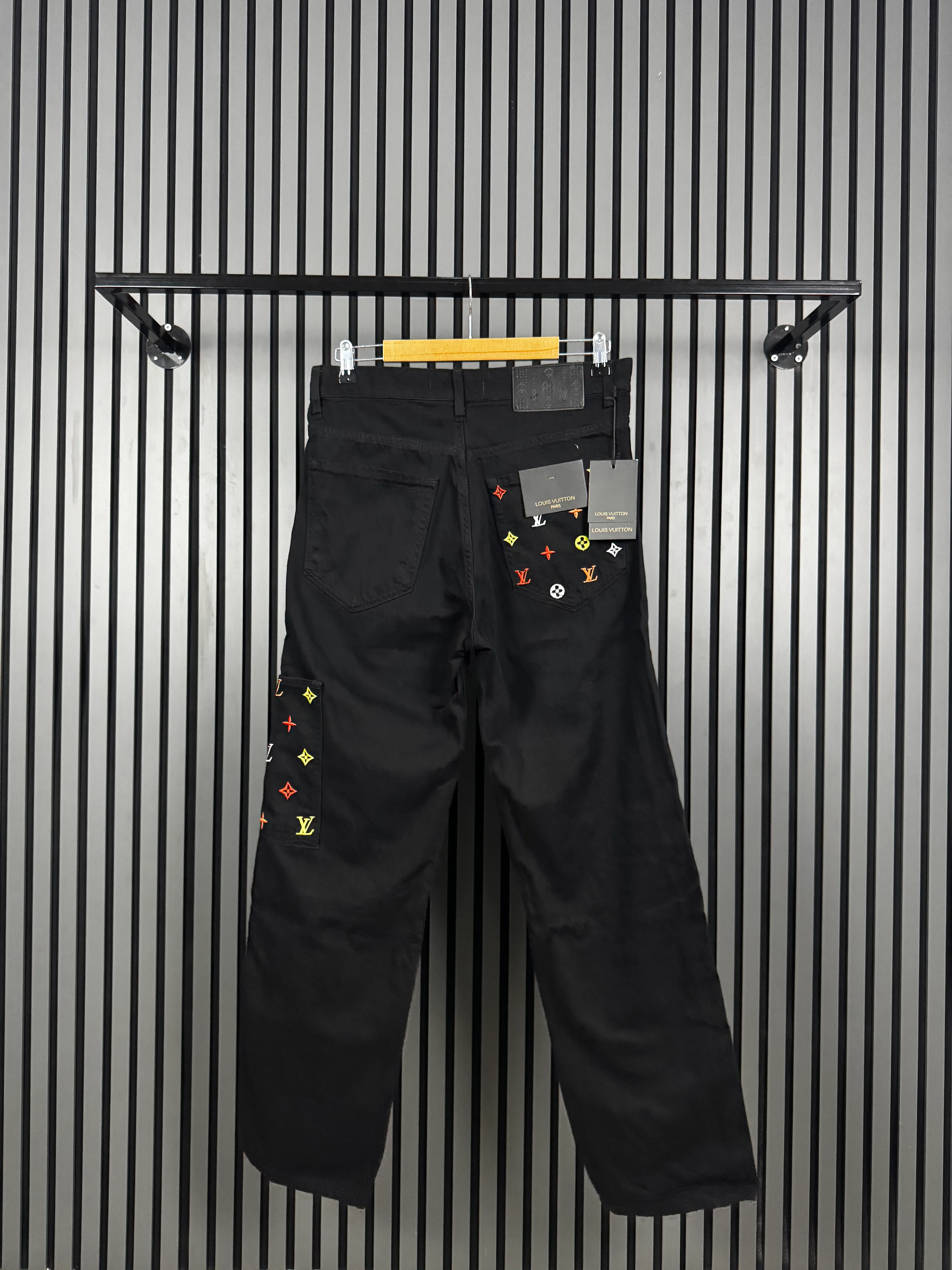 Louis Vuittion Baggy Black Jean